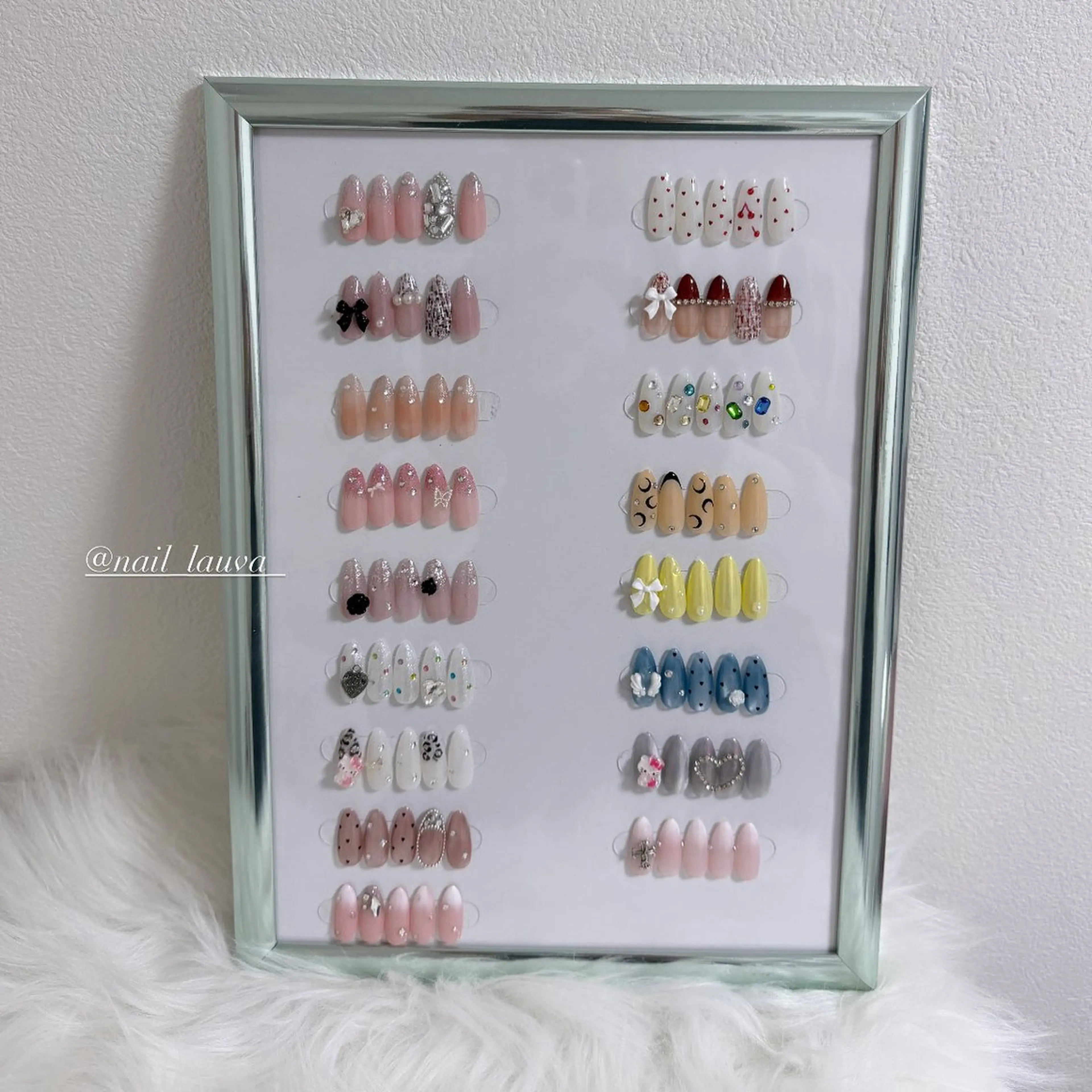 定額デザインネイル🤍✨(オフあり)の写真