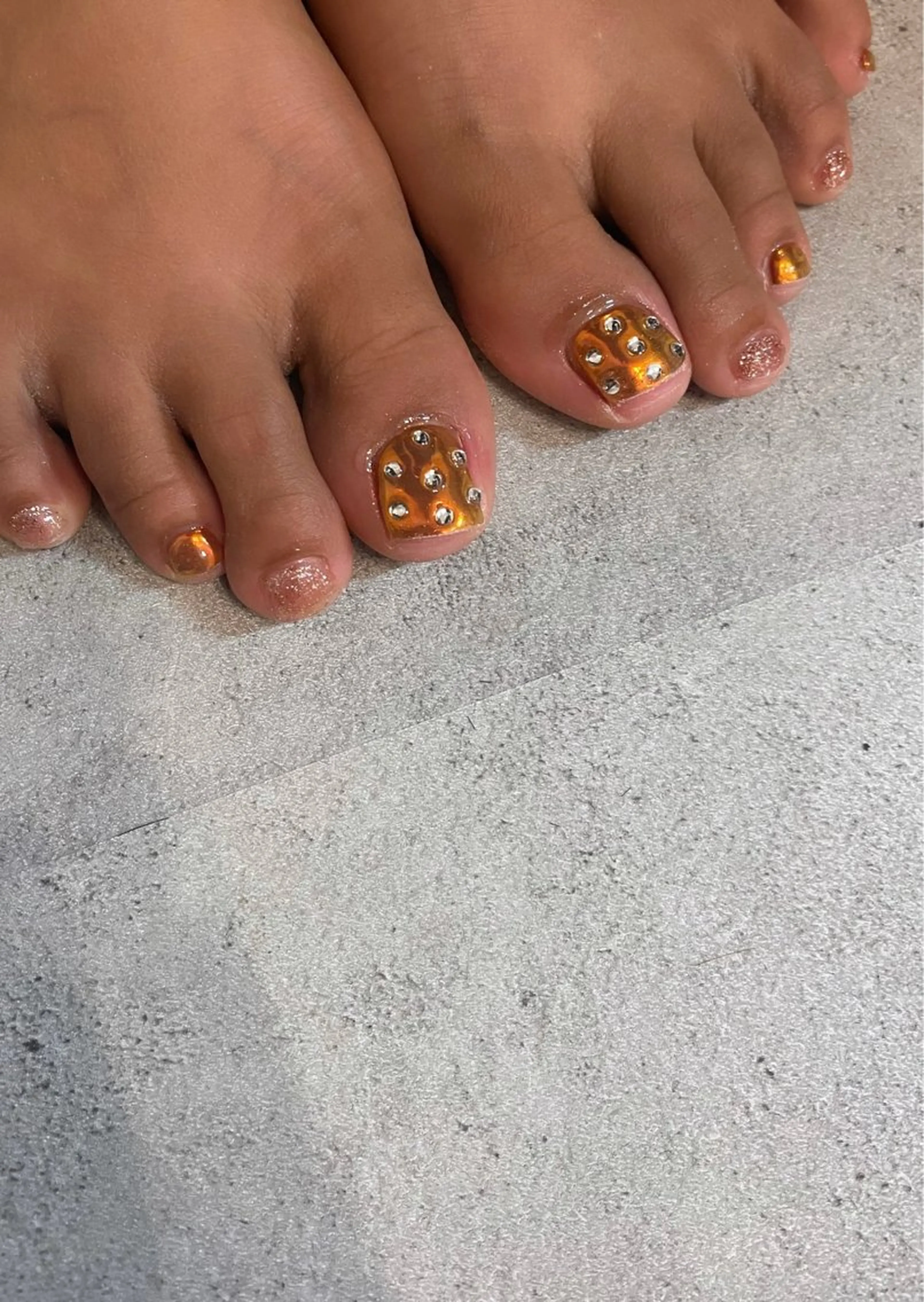 【角質ケア＋フルアート10本】フット新規価格¥3000通常価格¥8500 （フィルイン）※他店オフ代別途料金¥2000の写真