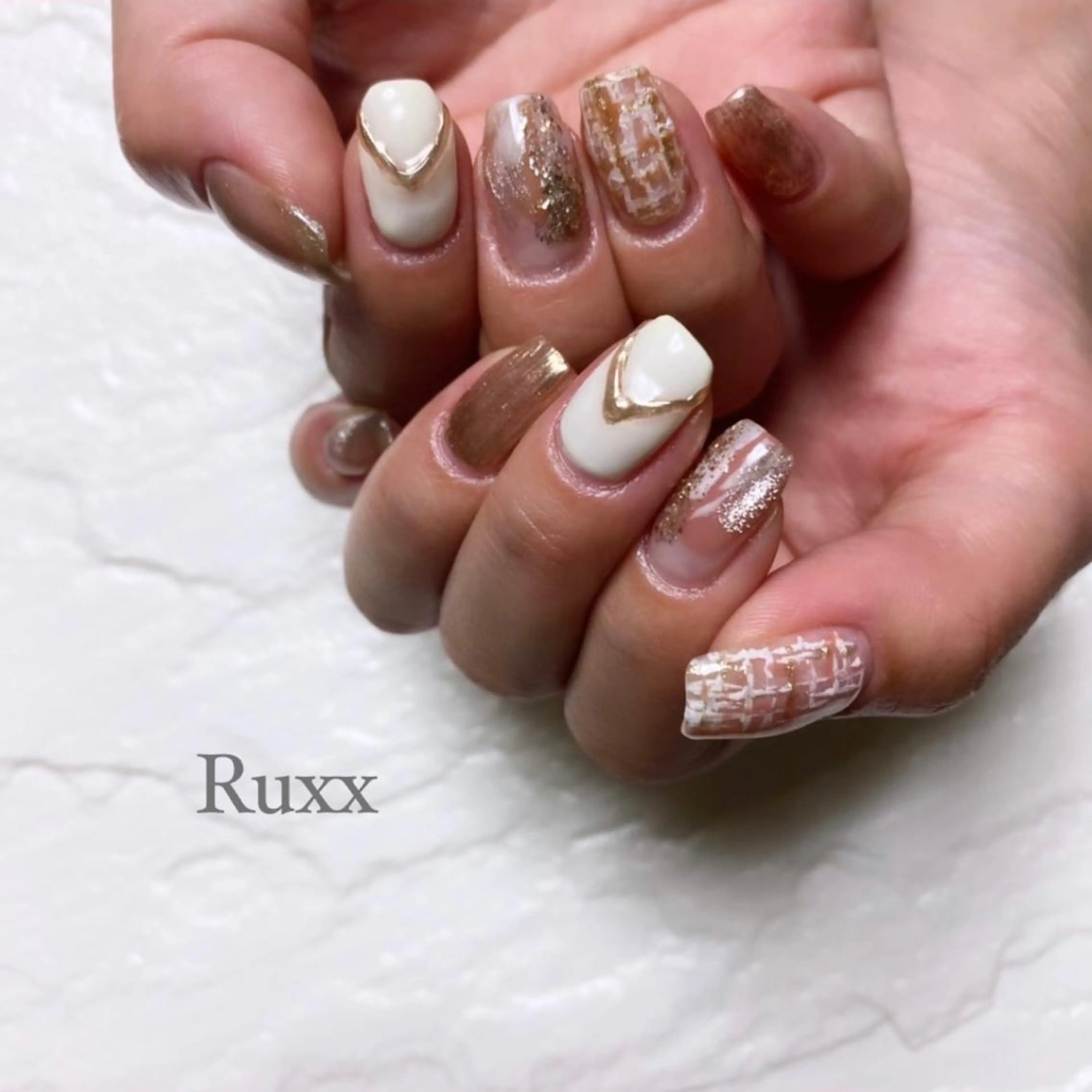 ネイル マグネットネイル ミラーネイル 持ち込み ニュアンスネイル ツイードネイル Ruxx nailのネイルデザイン