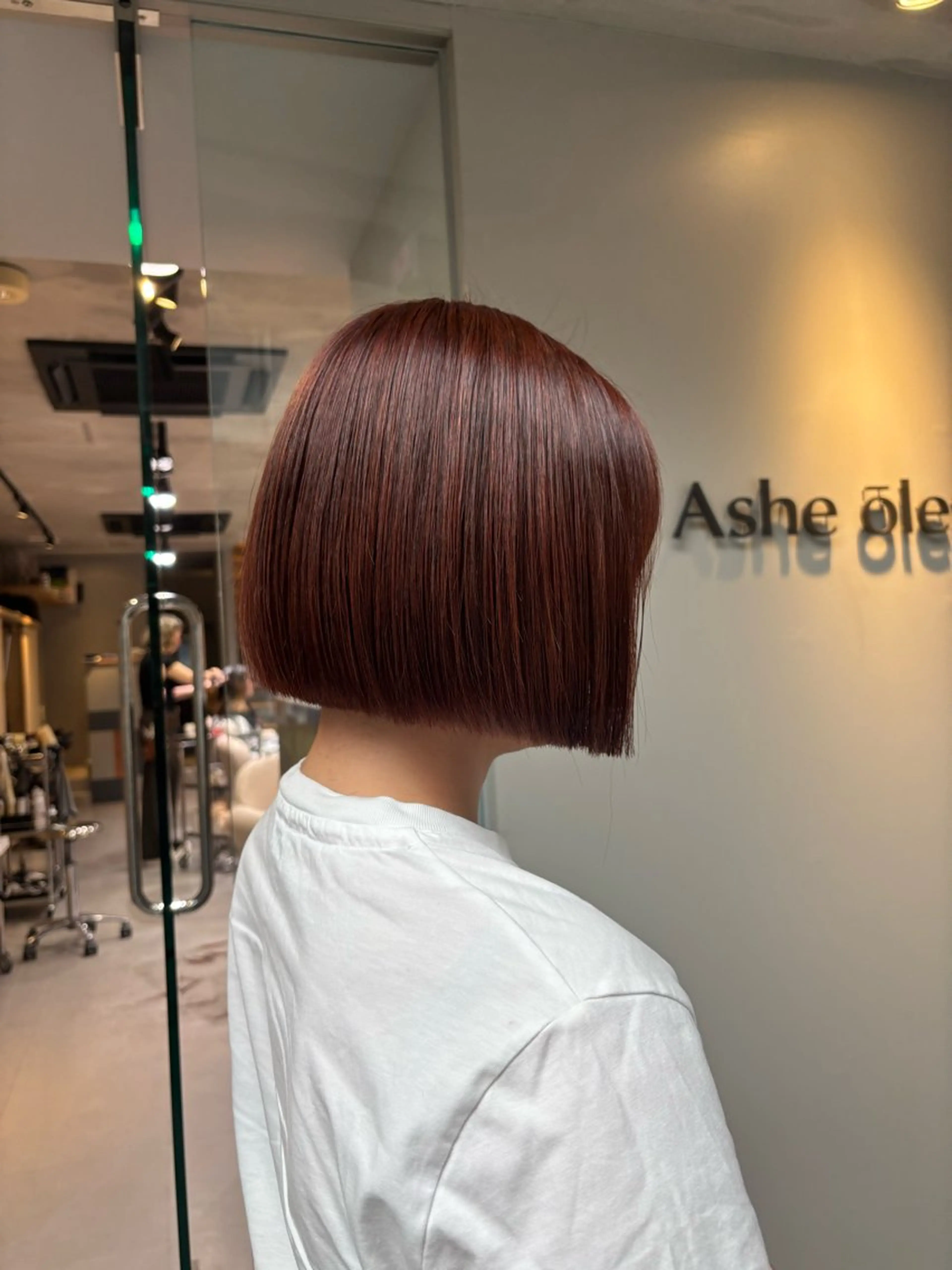 ショート Ashe　oleng所属・オモヤ ウタノのヘアスタイル