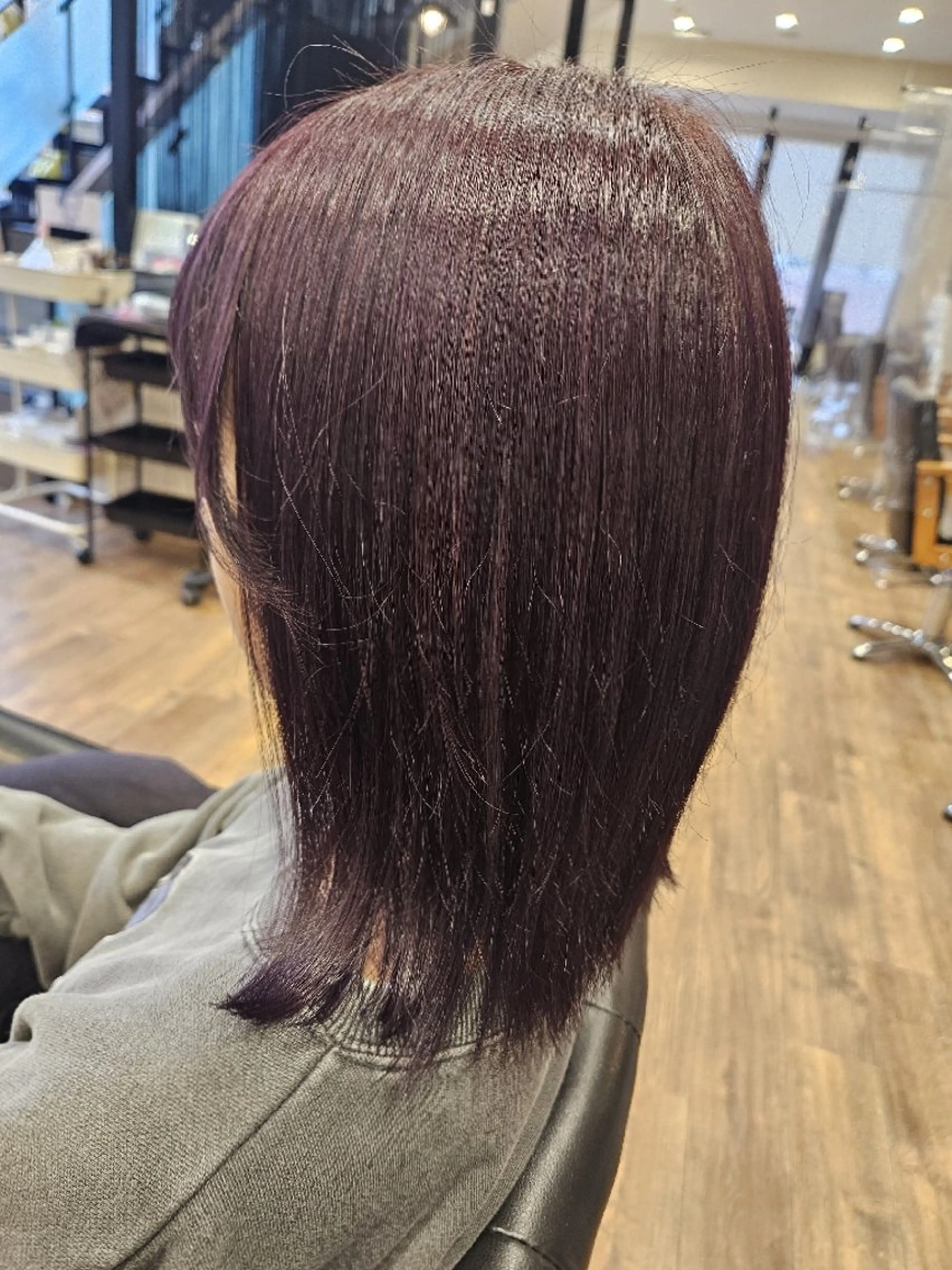 ミディアム カラー 関口 友菜のヘアスタイル