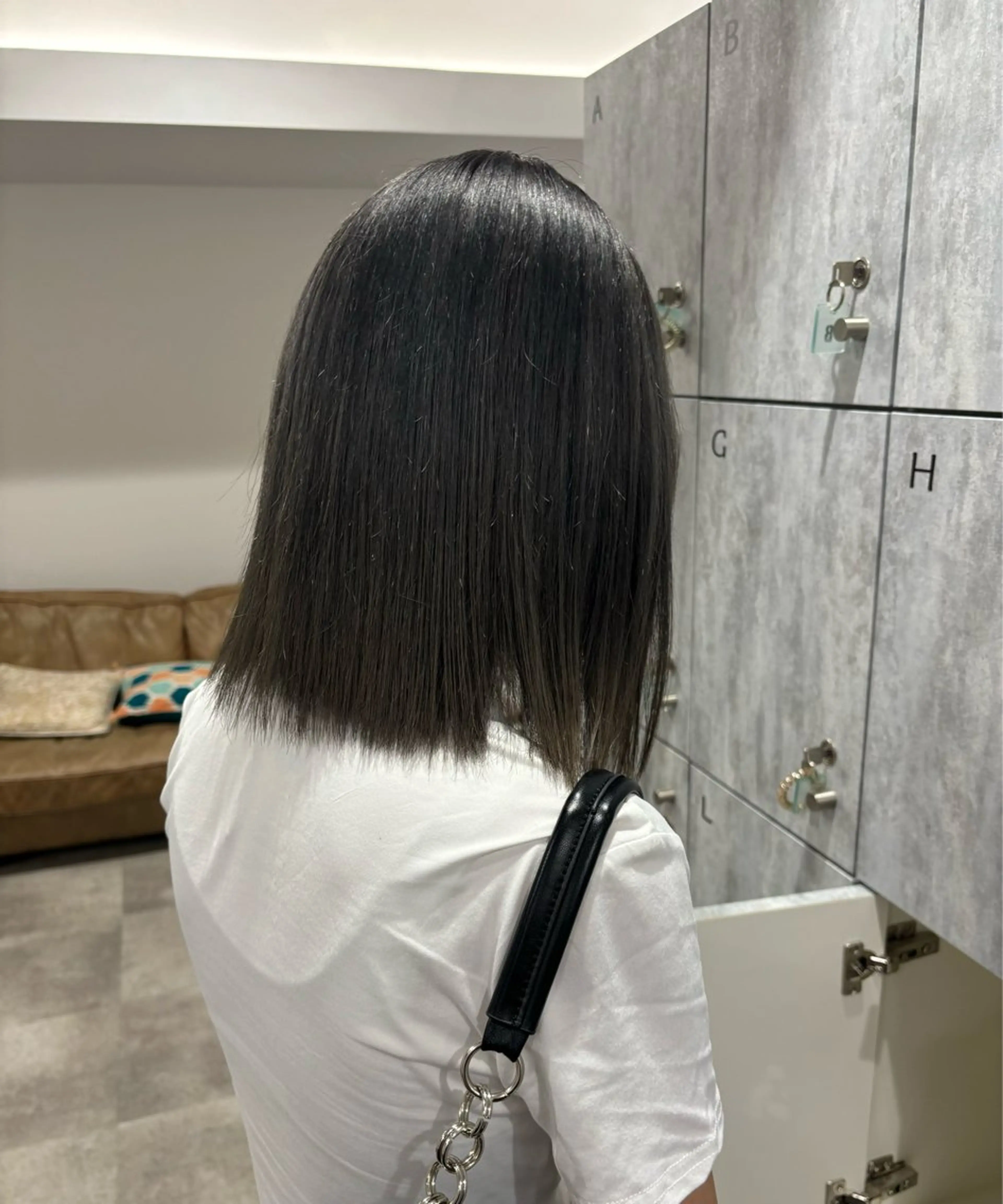 ミディアム カット ヘアカラー ブリーチ無しダブル カラー / LINAのヘアスタイル