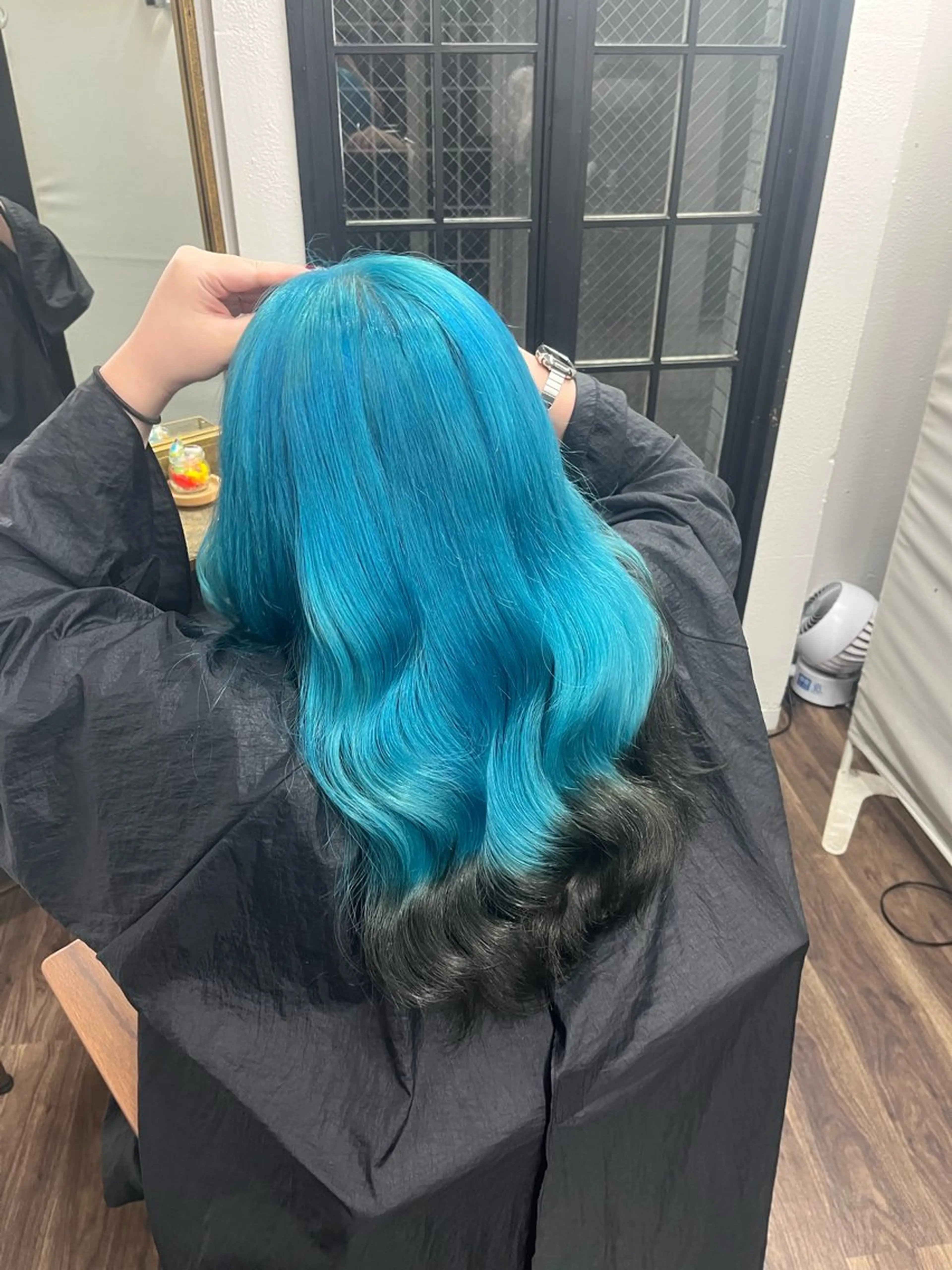 セミロング カラー ヘアアレンジ ヘアカラー トリートメント ヘアセット 🩶【推しハイトーン 】yuzu🩶のヘアスタイル