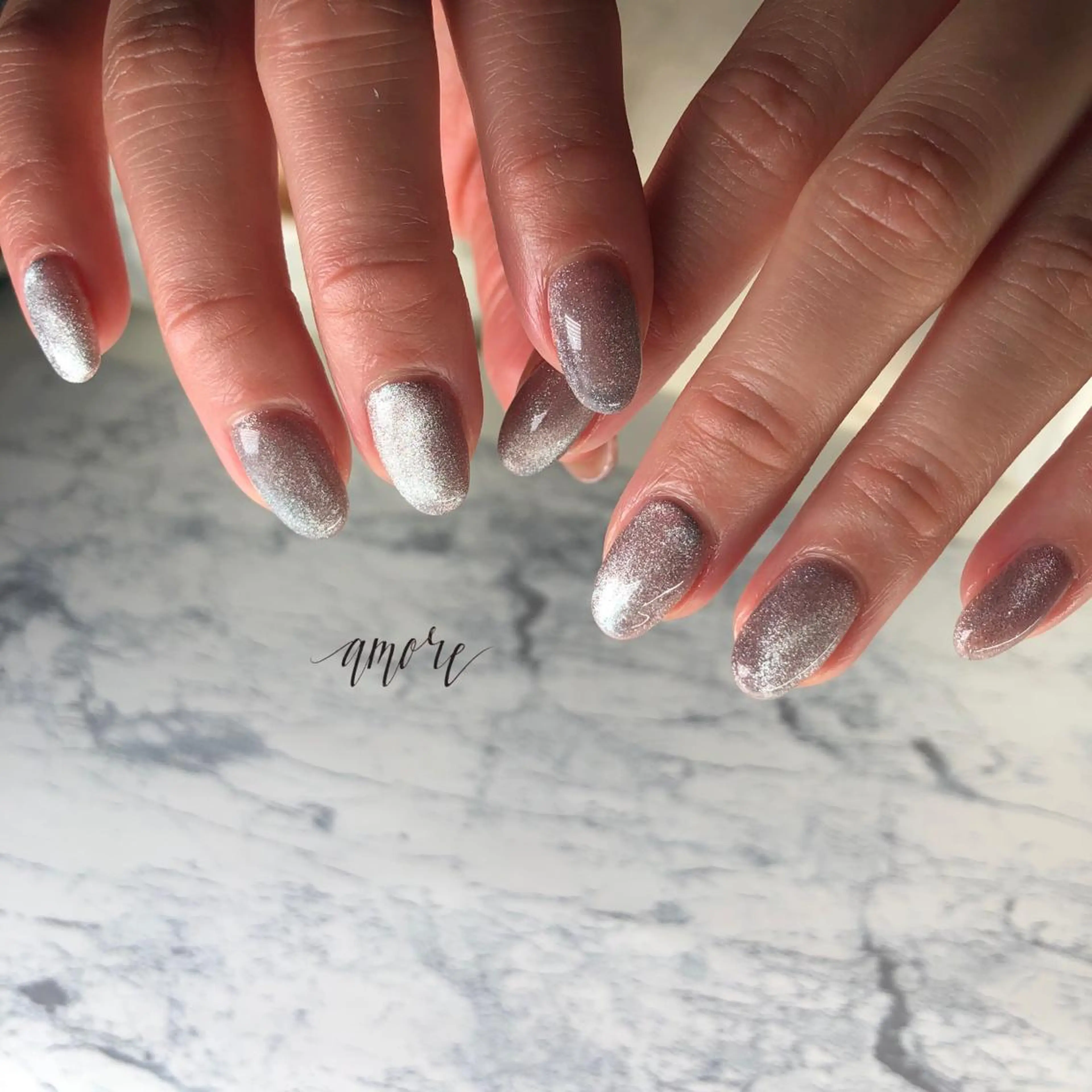 ネイル ジェルネイル 氷ネイル・うるうるネイル マグネットネイル ミラーネイル ニュアンスネイル You kyehwaのネイルデザイン