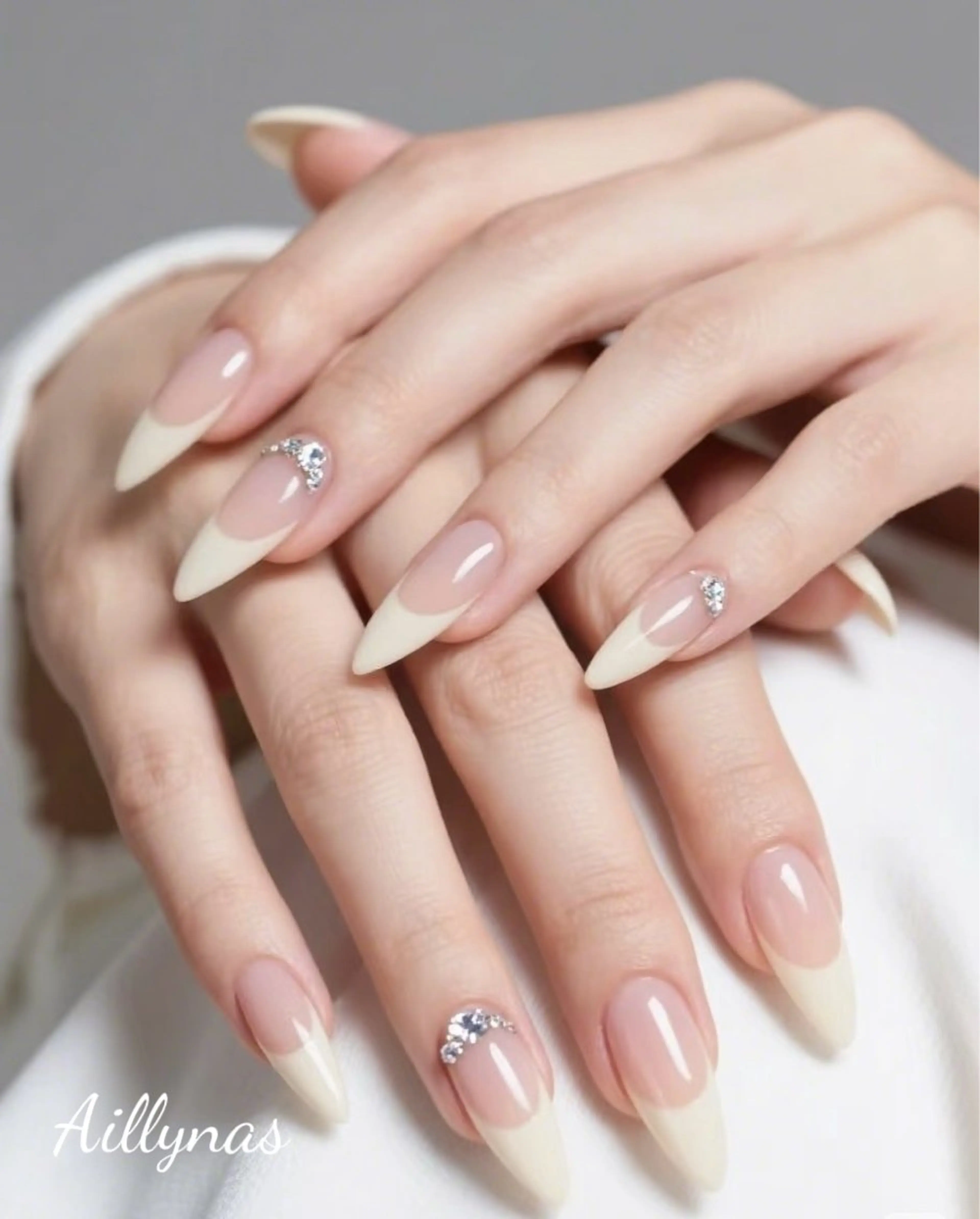 ネイル AILLYNAS nail&eyelash所属・Aillynas ネイリストのネイルデザイン