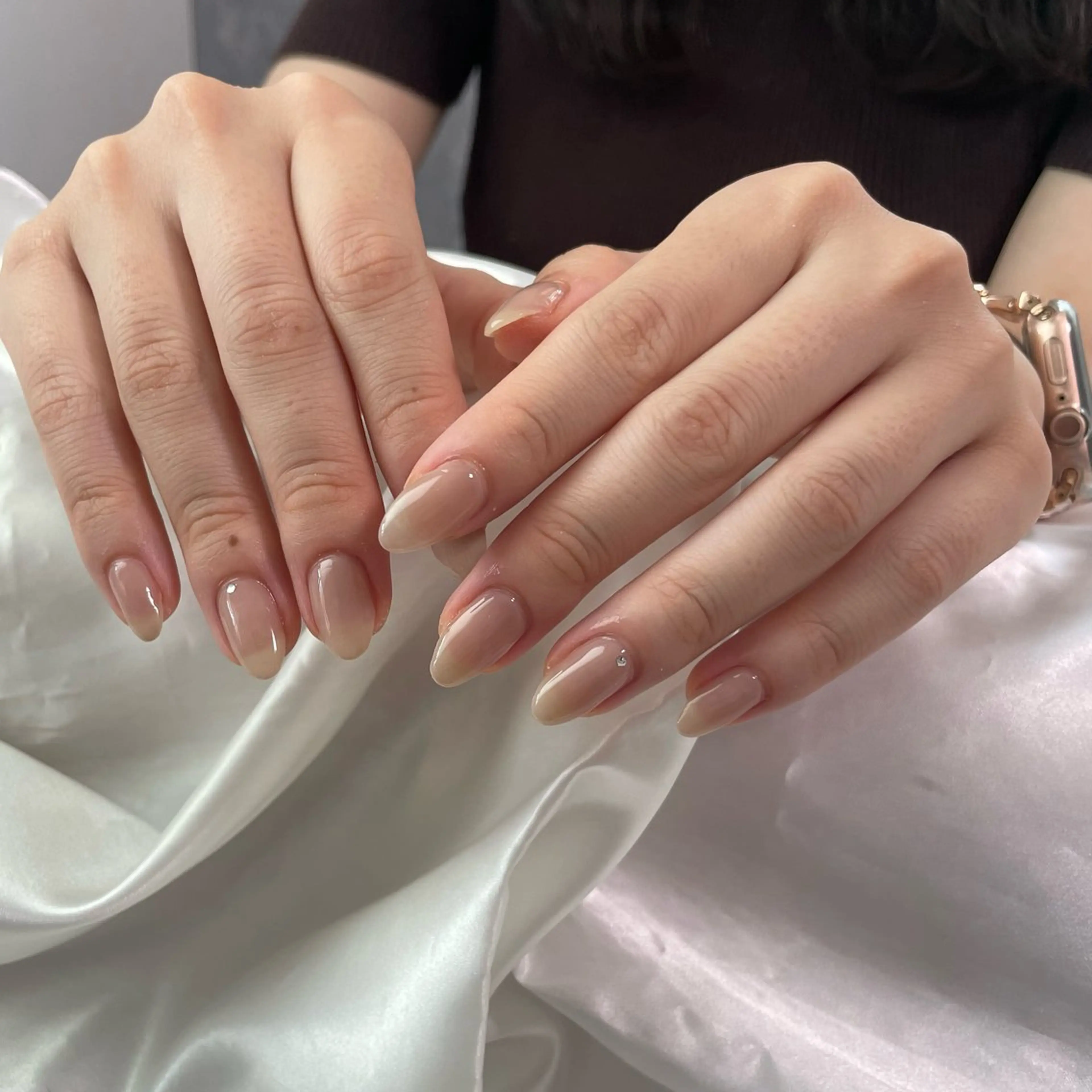 ネイル 氷ネイル・うるうるネイル ワンカラーネイル ハンドネイル Joint_ nailのネイルデザイン