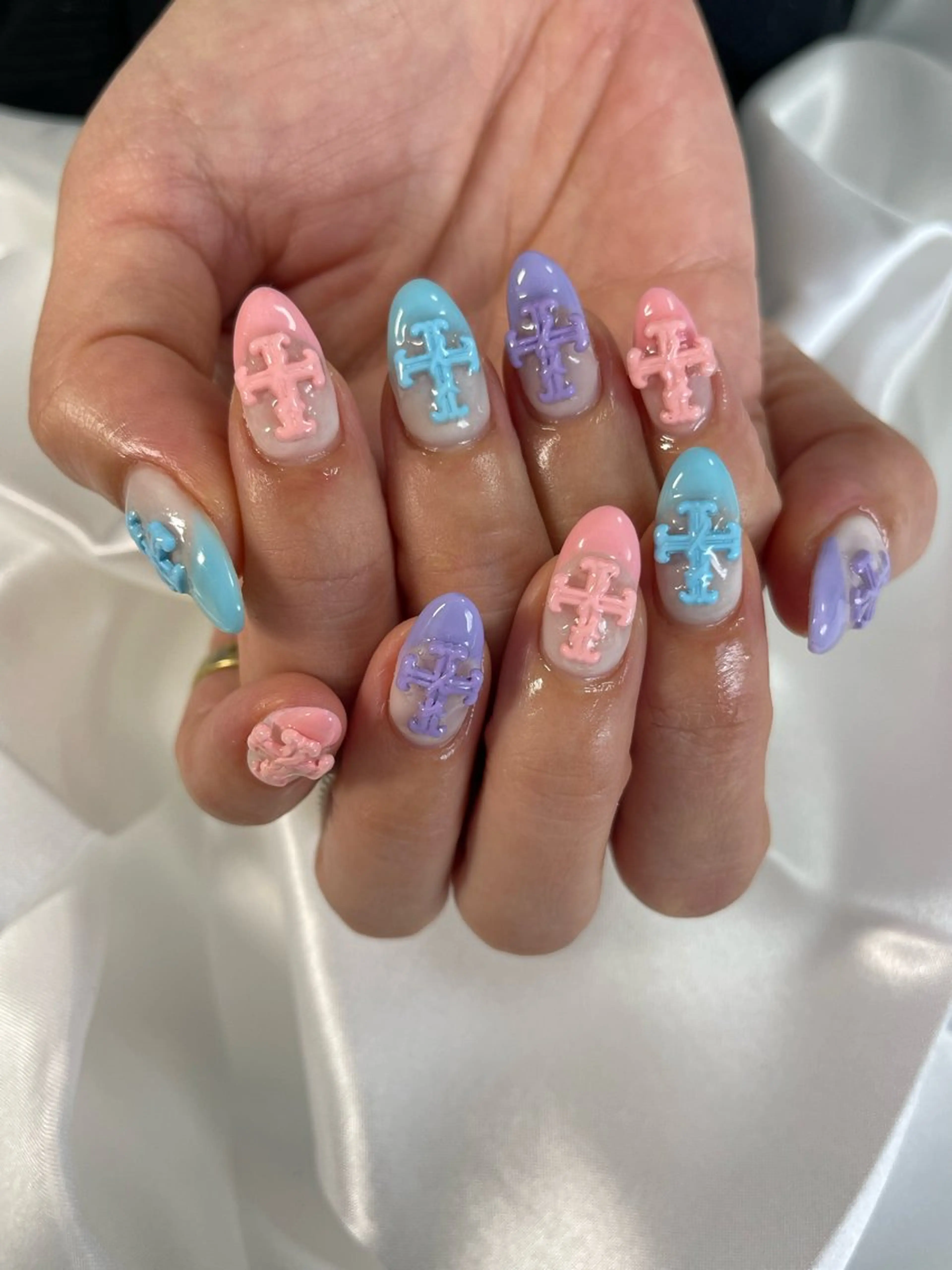 ネイル ハンドネイル celica所属・松田 由真のネイルデザイン