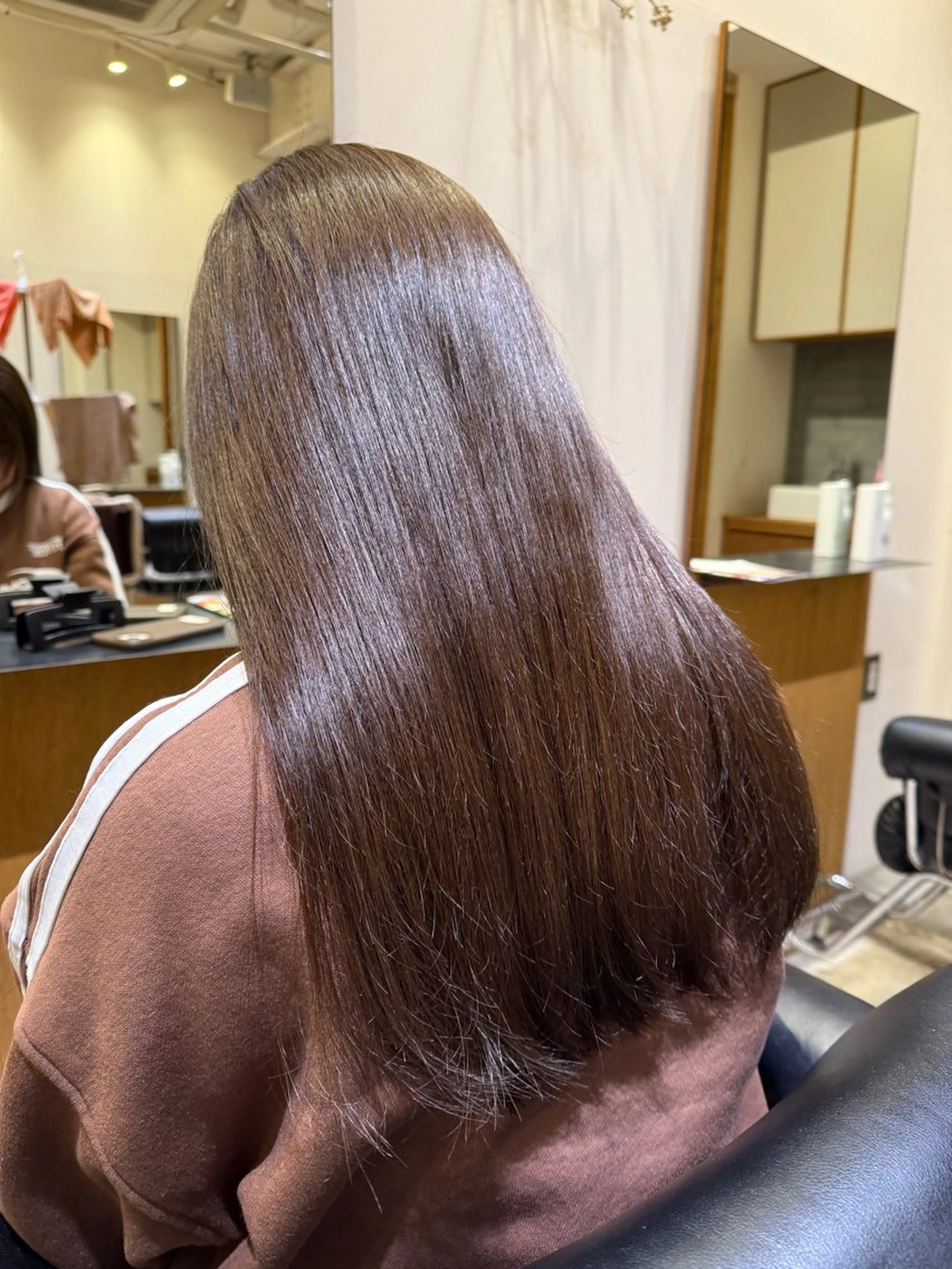 ロング カラー ヘアカラー ‎🤍江坂 ハヤシアヤナ‎🤍のヘアスタイル