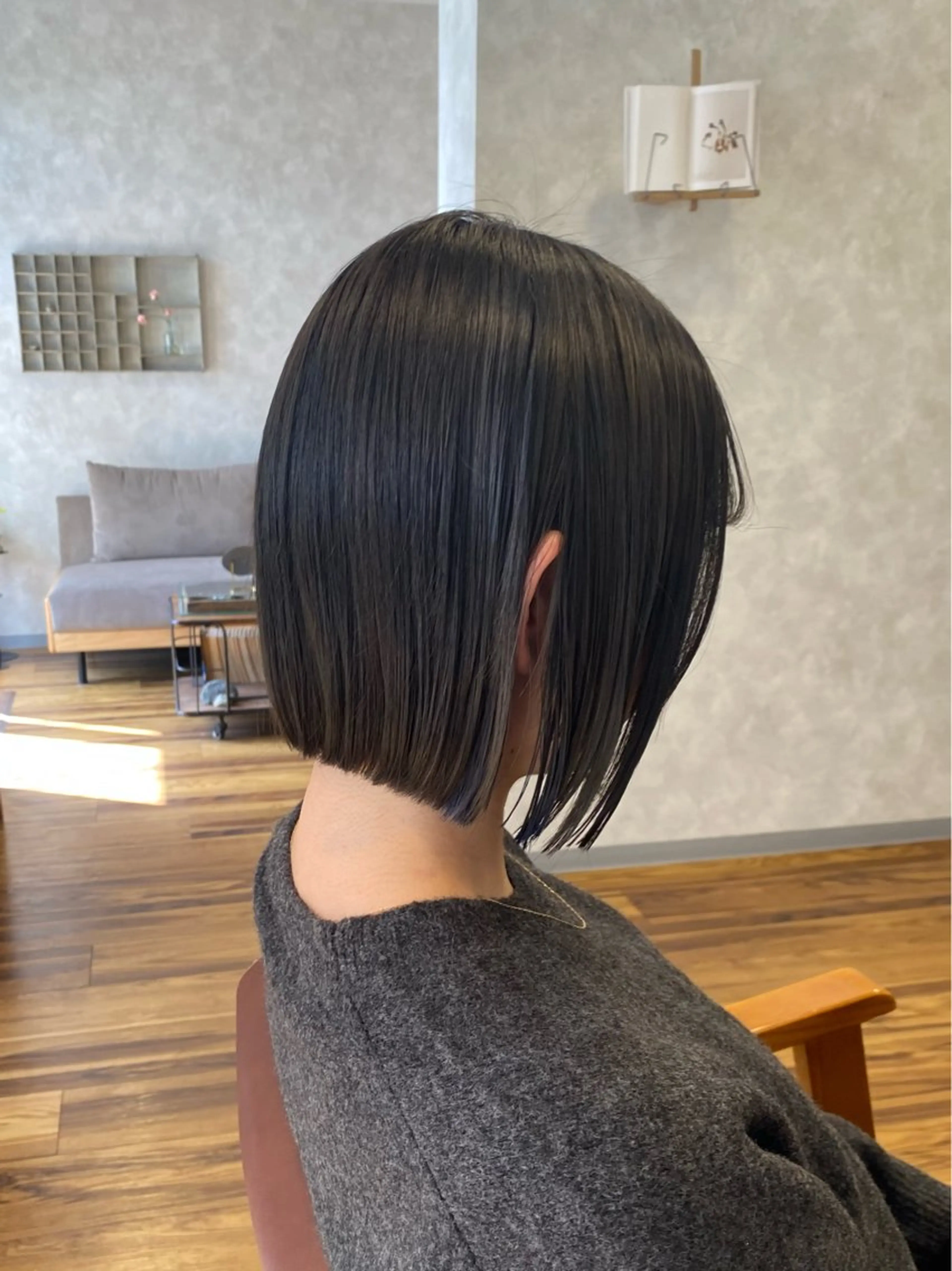 ショート カラー CROCHE クロッシュのヘアスタイル