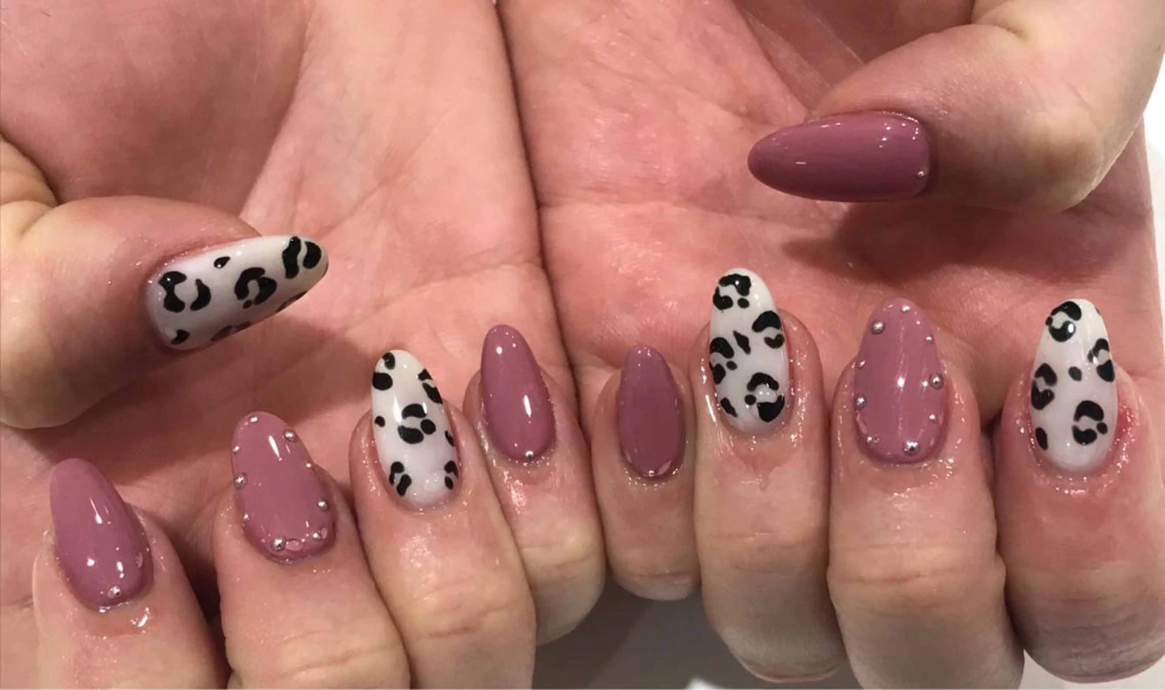 ネイル ハンドネイル ハンドケア Charme. NOBUKOのネイルデザイン