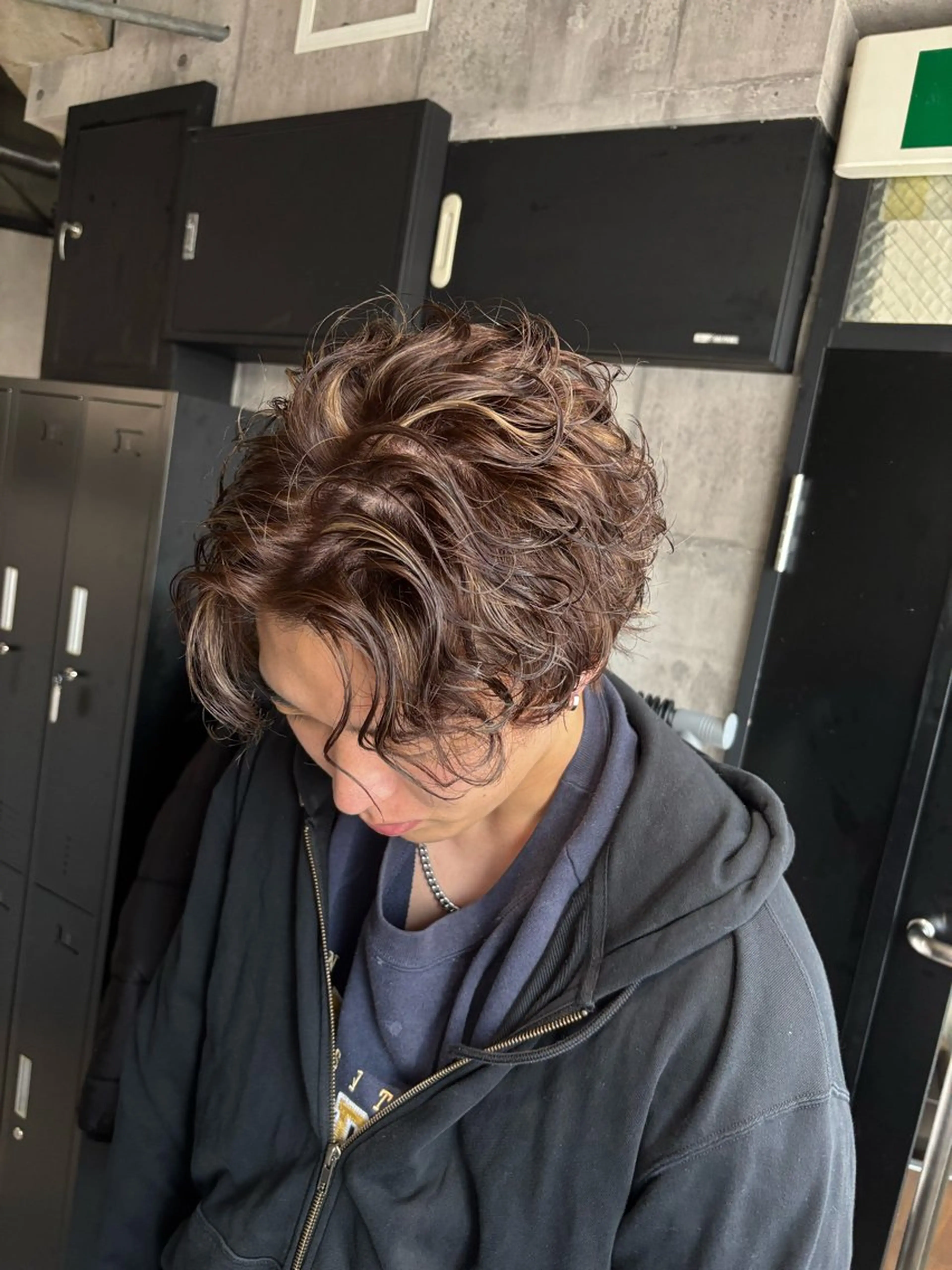 カラー パーマ メンズ ベージュカラー カット ヘアカラー パーマ _white【京橋店】所属・_WHITE / KENTOのヘアスタイル