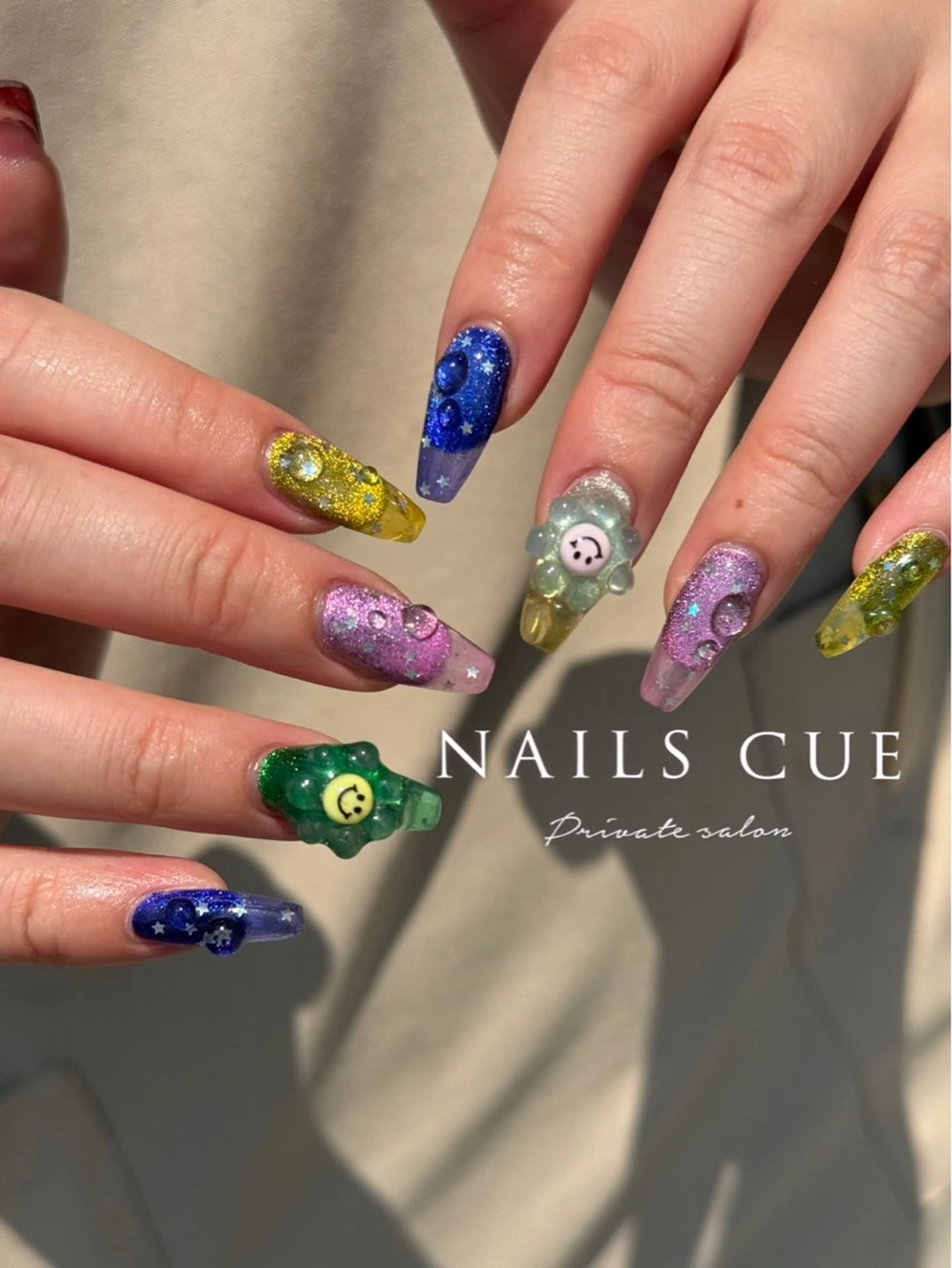 ネイル NAILS CUE Manaのネイルデザイン