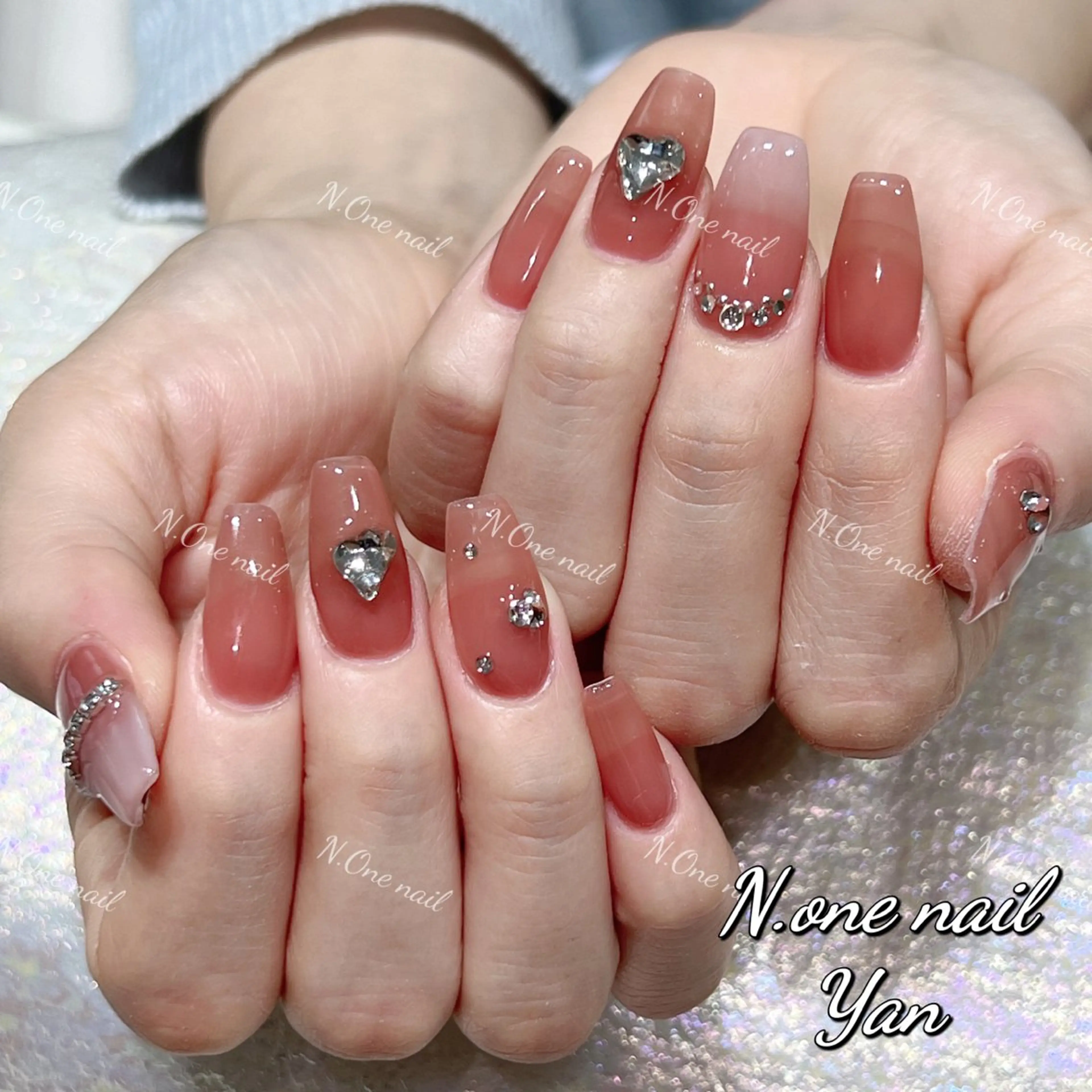 ネイル 長いだし/スカルプ/ パラシェルN.oneのネイルデザイン