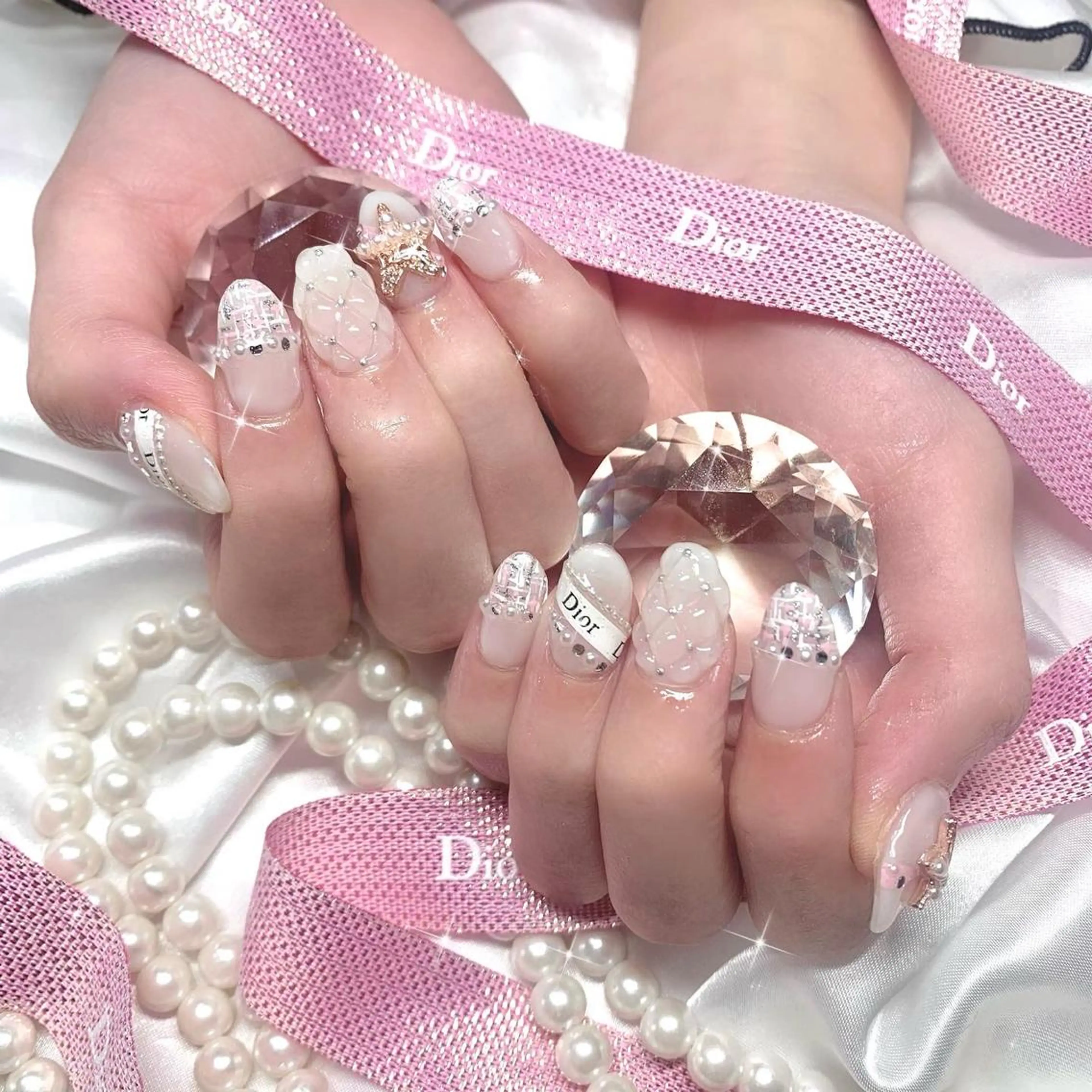 ネイル ジェルネイル 韓国ネイル 持ち込み パラジェル ワンホンネイル élu by Noriko 前原のネイルデザイン