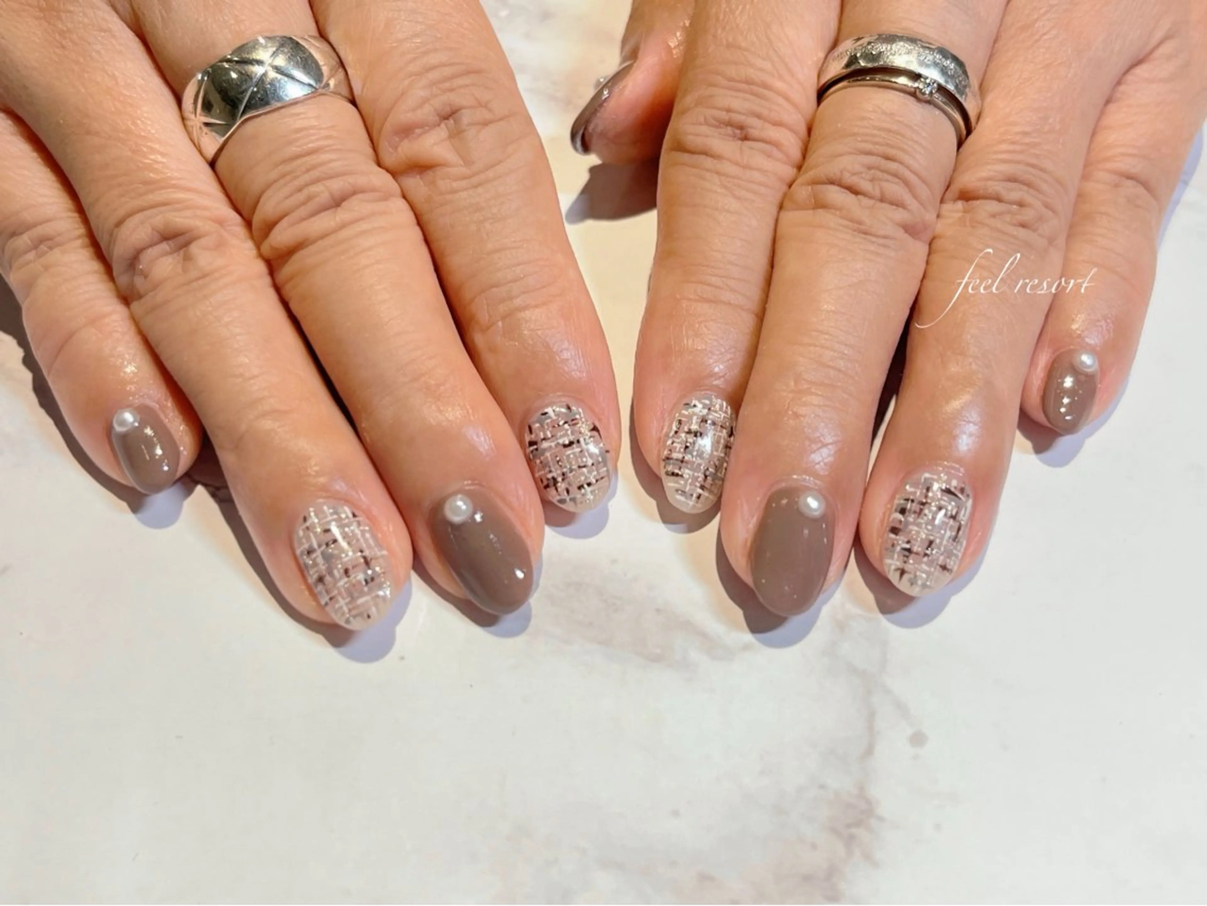 ネイル 長さ出し フットネイル フレンチネイル ジェルネイル ガラスフレンチ ハンドネイル Lien（リアン） 銀座駅6分のネイルデザイン