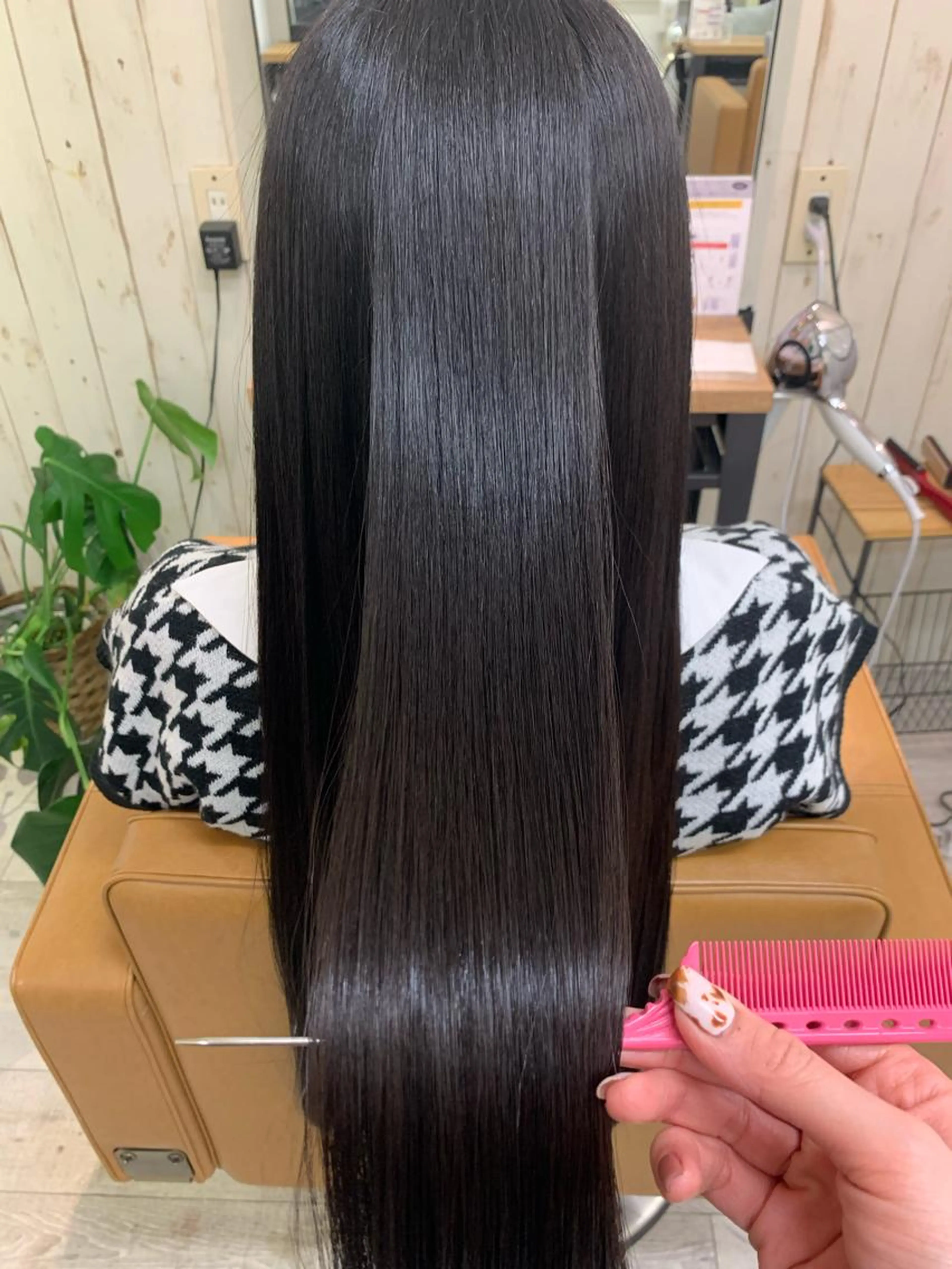 🧡🌼話題の髪質改善ウルトワトリートメント🌼🧡の写真