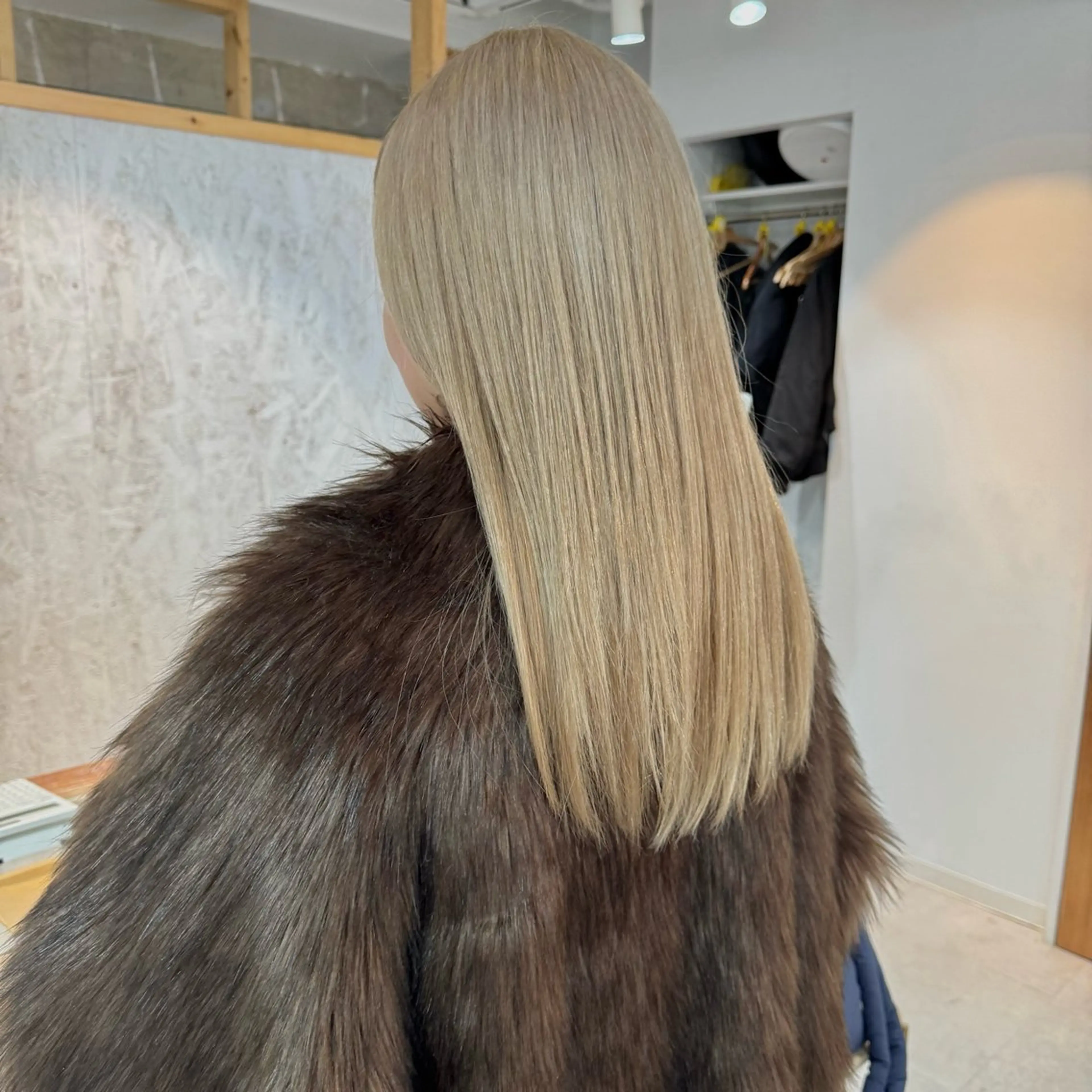 ロング カラー ROE 日吉のヘアスタイル