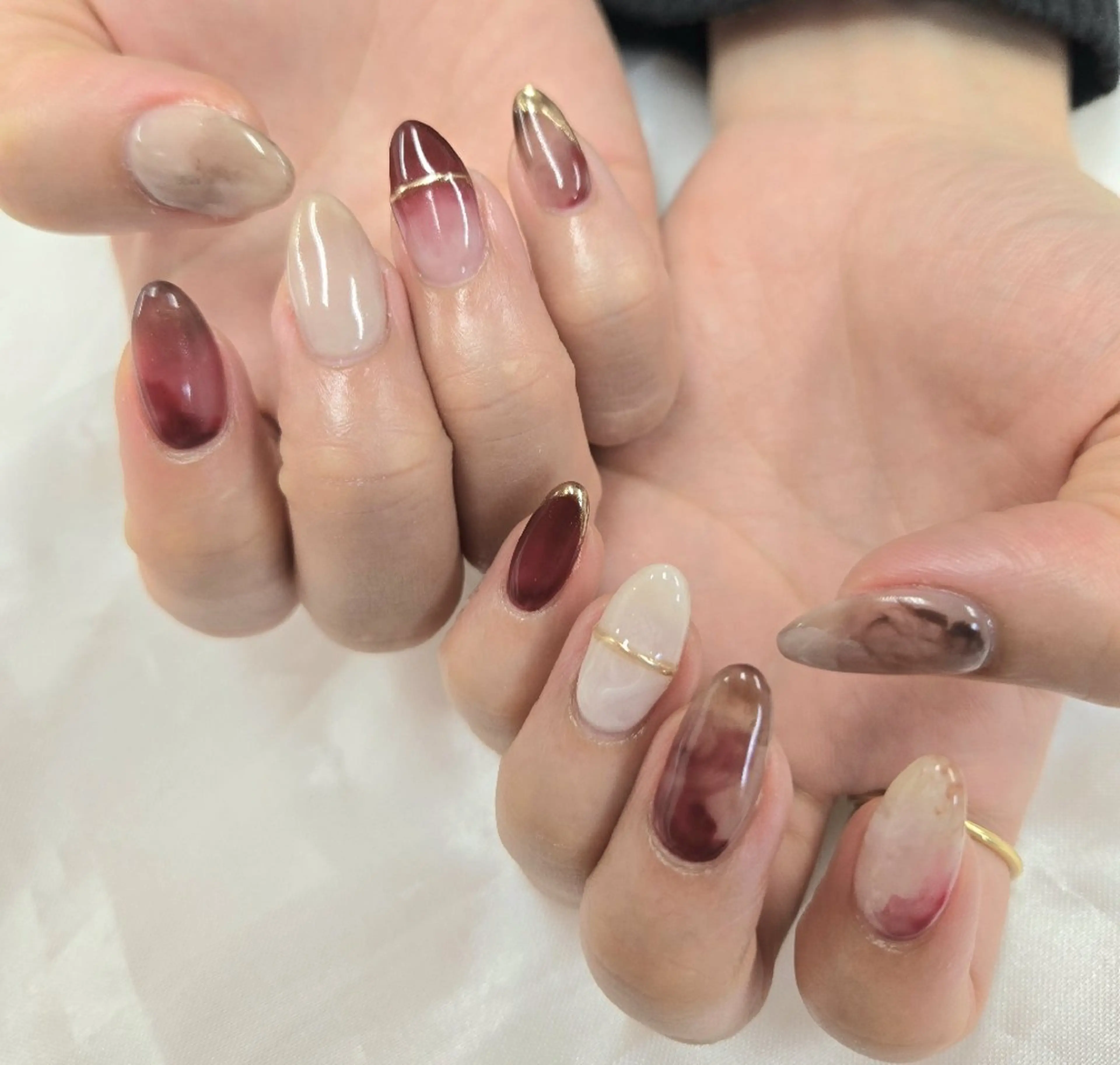 ネイル アートネイル オーロラネイル チークネイル ジェルネイル グラデーション ハンドネイル 河野ちえ (雑誌掲載サロン)のネイルデザイン