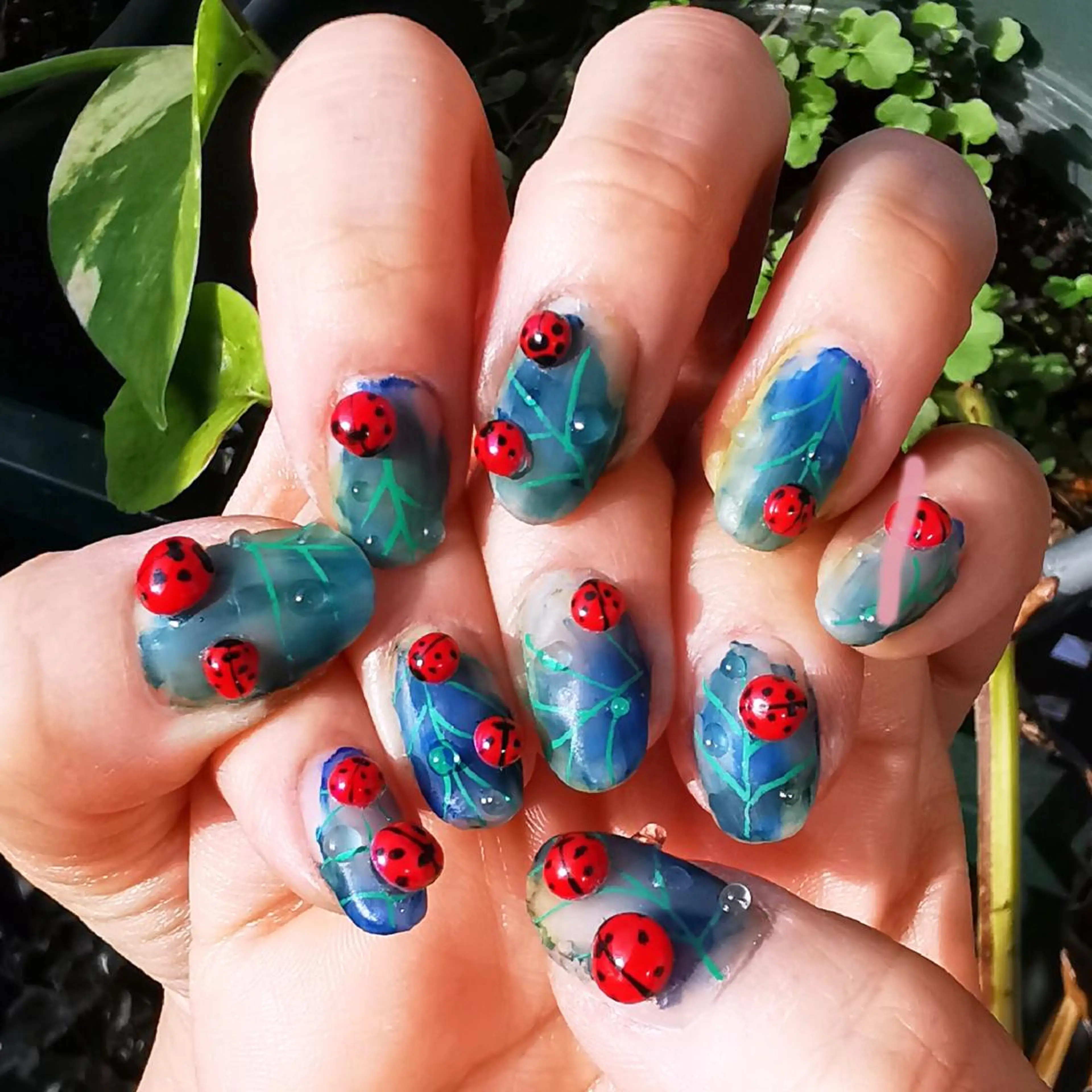 ネイル ジェルネイル パラジェル 春ネイル ル ンのネイルデザイン