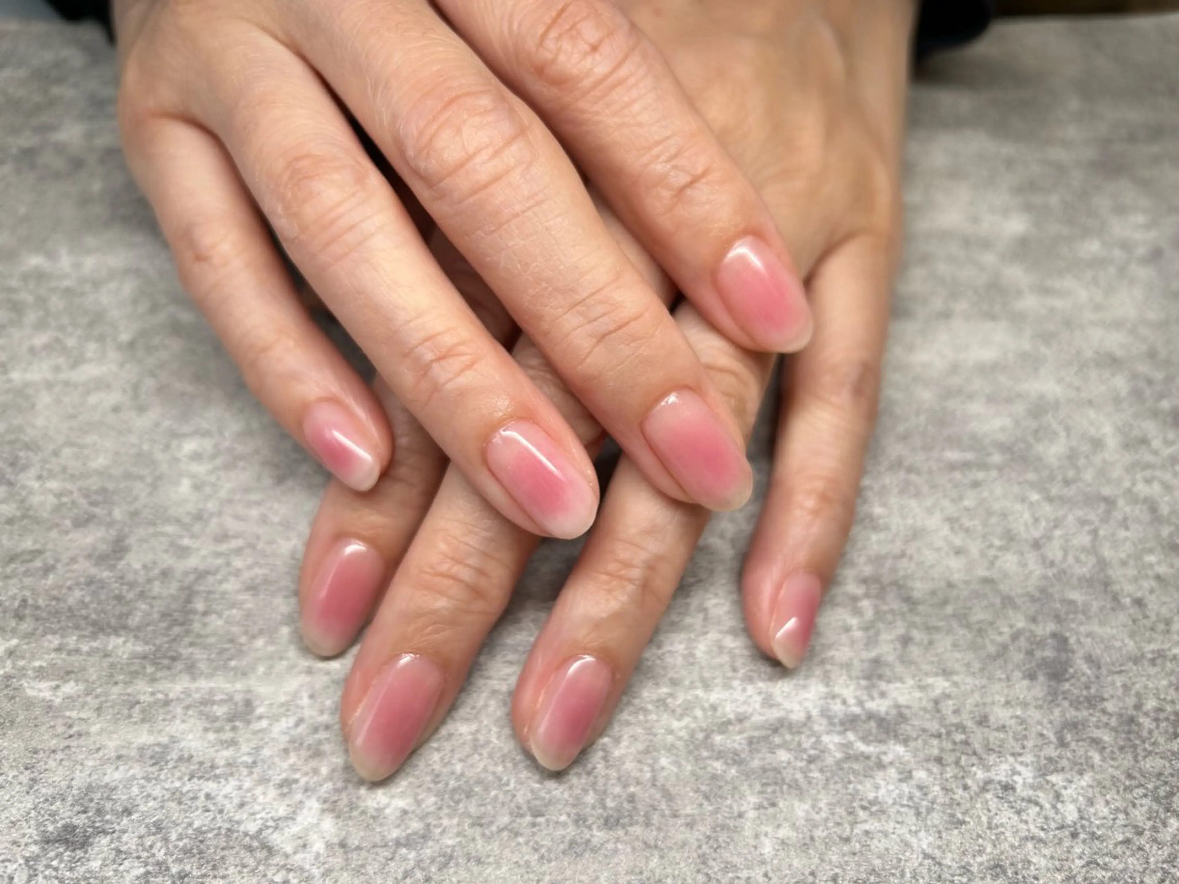 ネイル チークネイル Lisa’s Salonのネイルデザイン