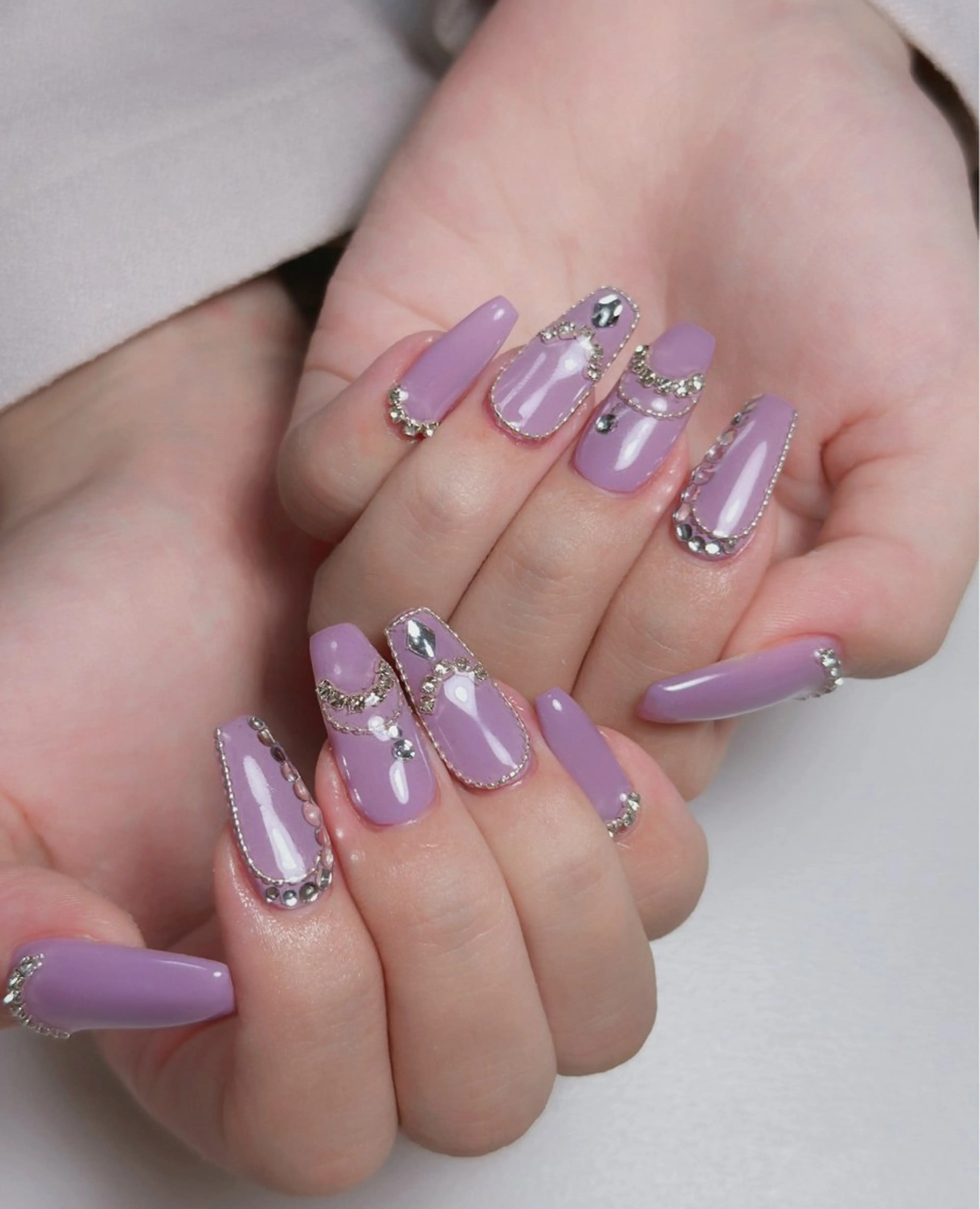 ネイル オーロラネイル 長さ出し フットネイル ラメ(グリッター) ラメグラデーション ハンドネイル 👍thumbs up nail👍のネイルデザイン