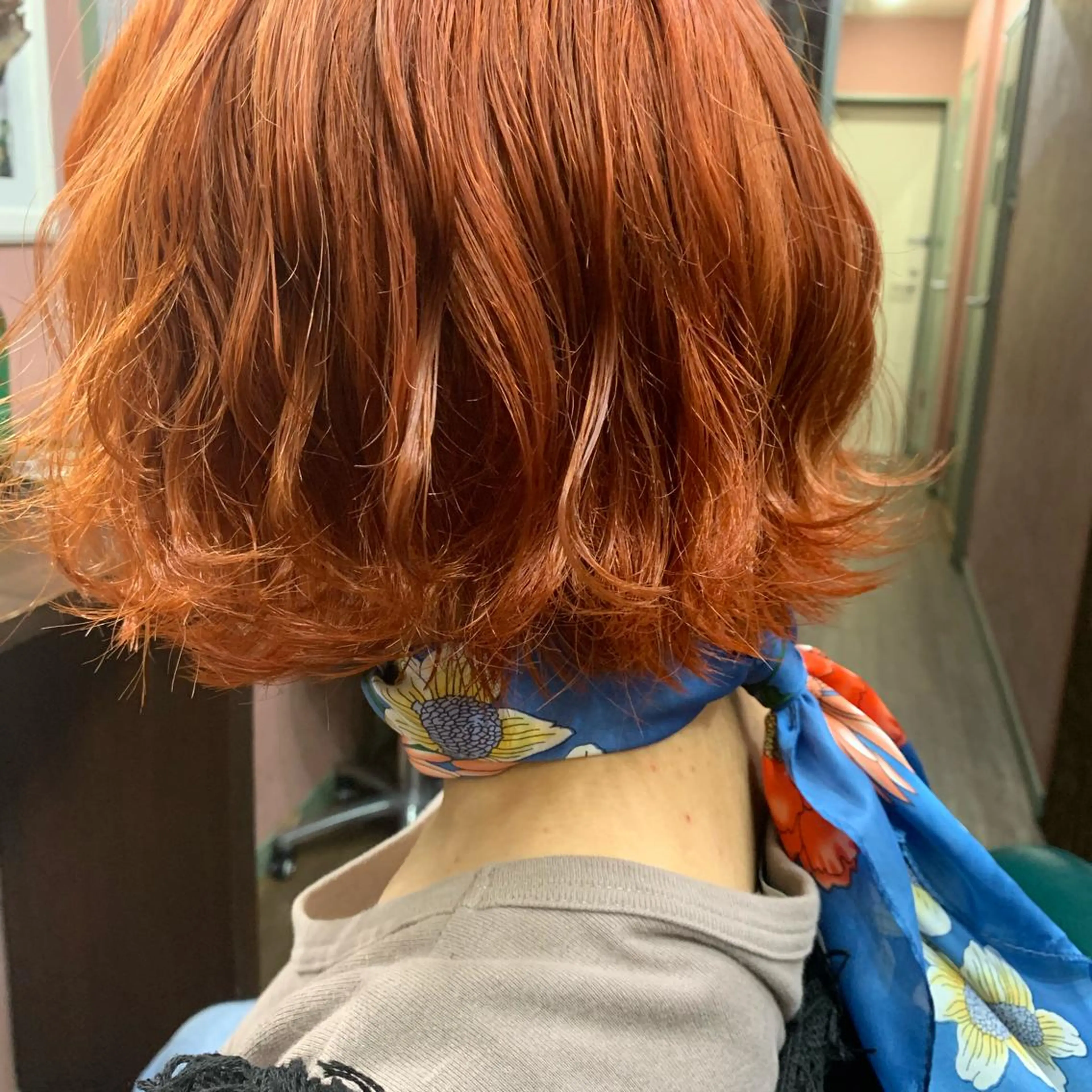 ショート カラー オレンジ chouette/ 根本優希のヘアスタイル