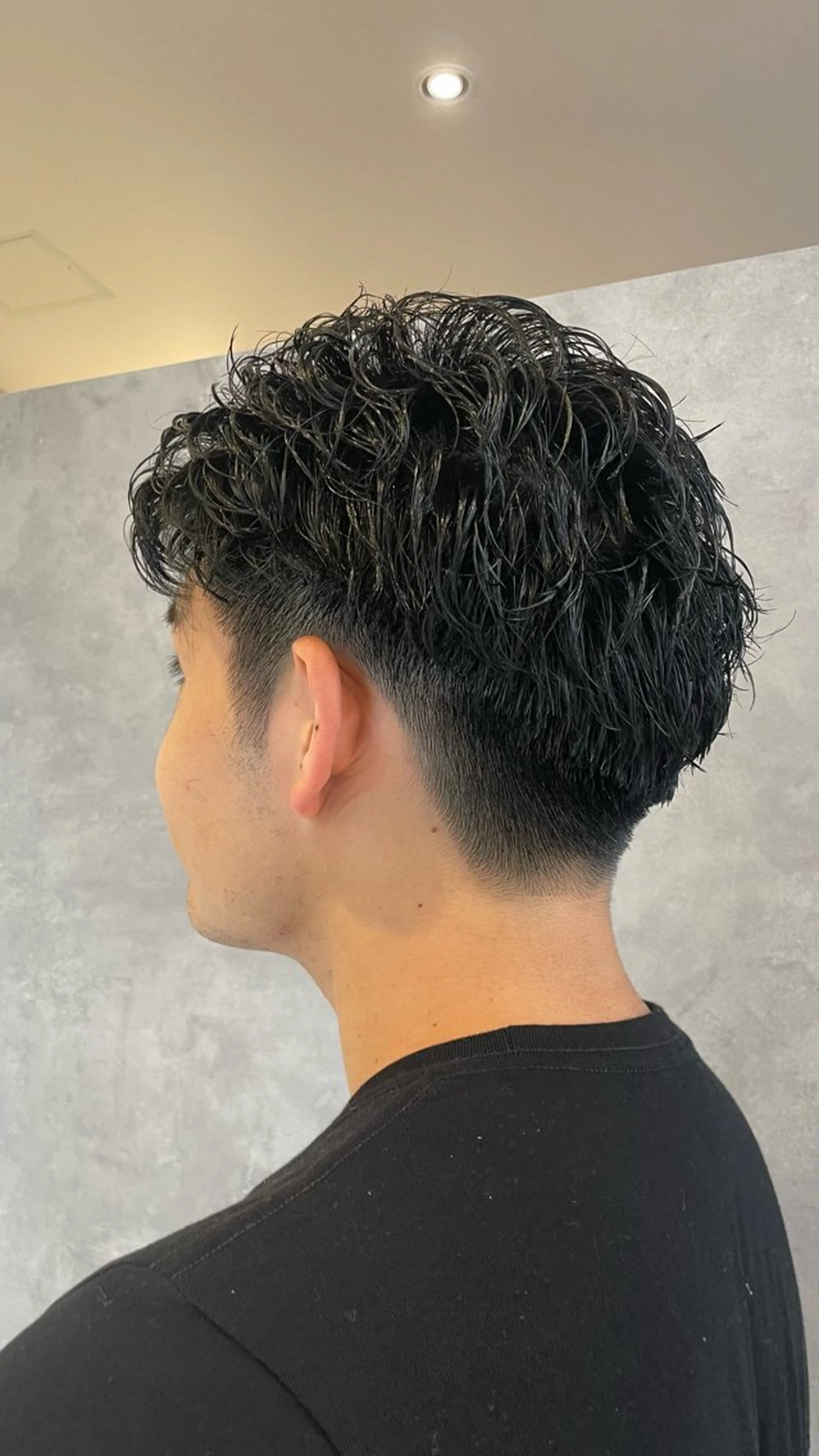 メンズ メンズパーマ メンズツイストパーマ ツイストパーマ grow本八幡 横溝愛梨のヘアスタイル