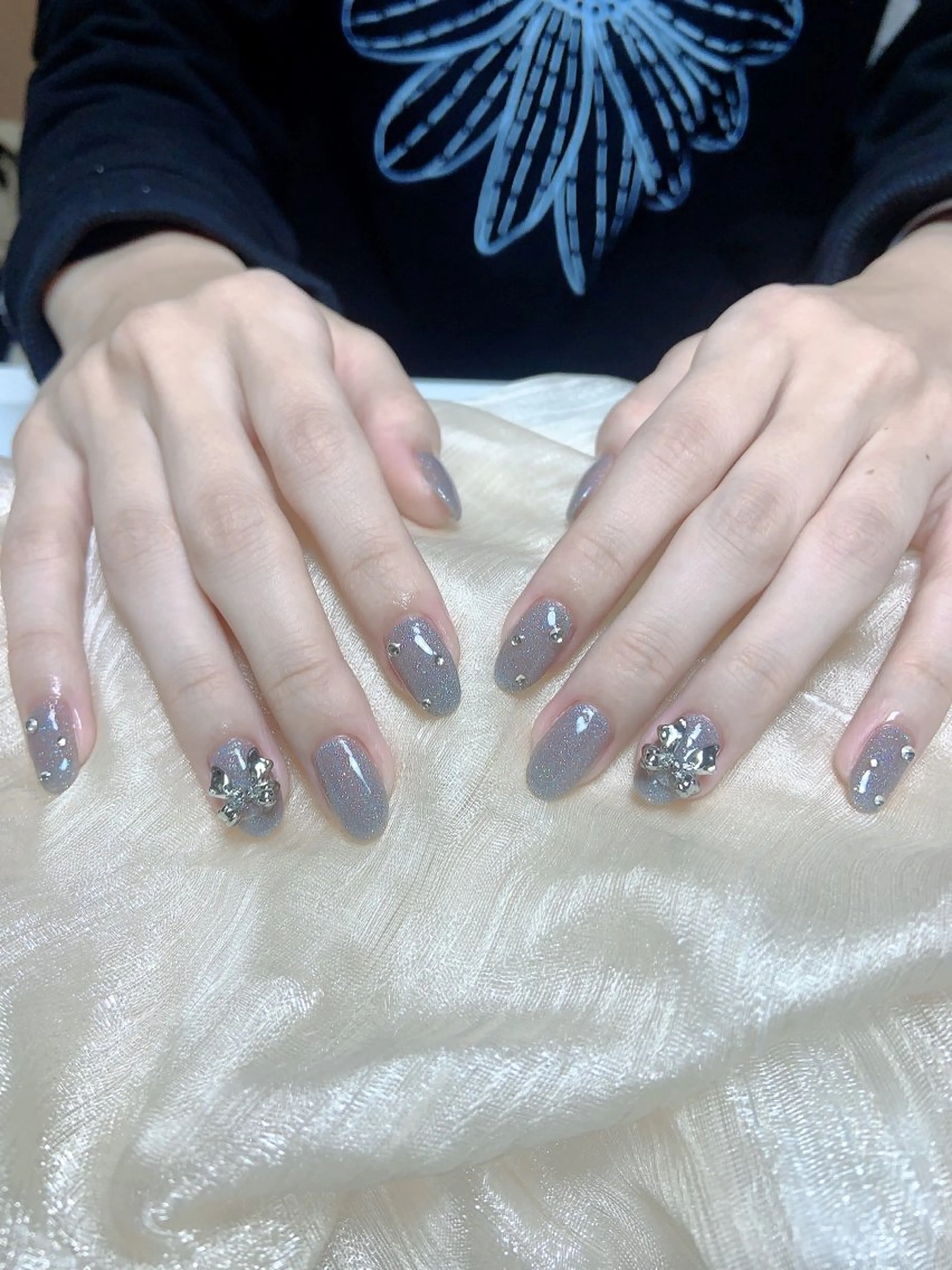 ネイル オーロラネイル チークネイル フレンチネイル ジェルネイル ガラスフレンチ ハンドネイル Nail Jolie所属・Nail Jolieのネイルデザイン