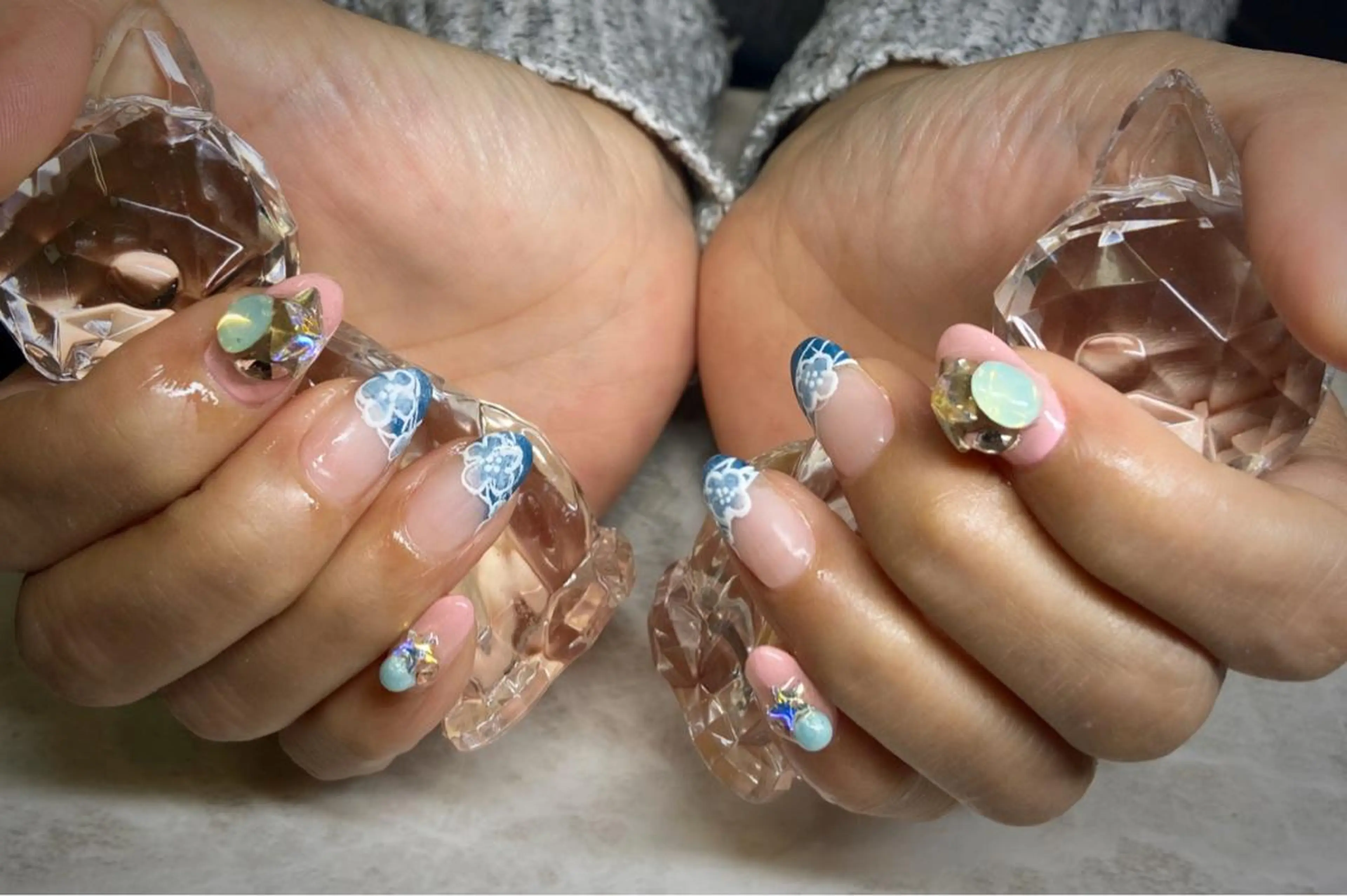 ネイル MARIANAIL マリアネイル所属・川上 真智子のネイルデザイン