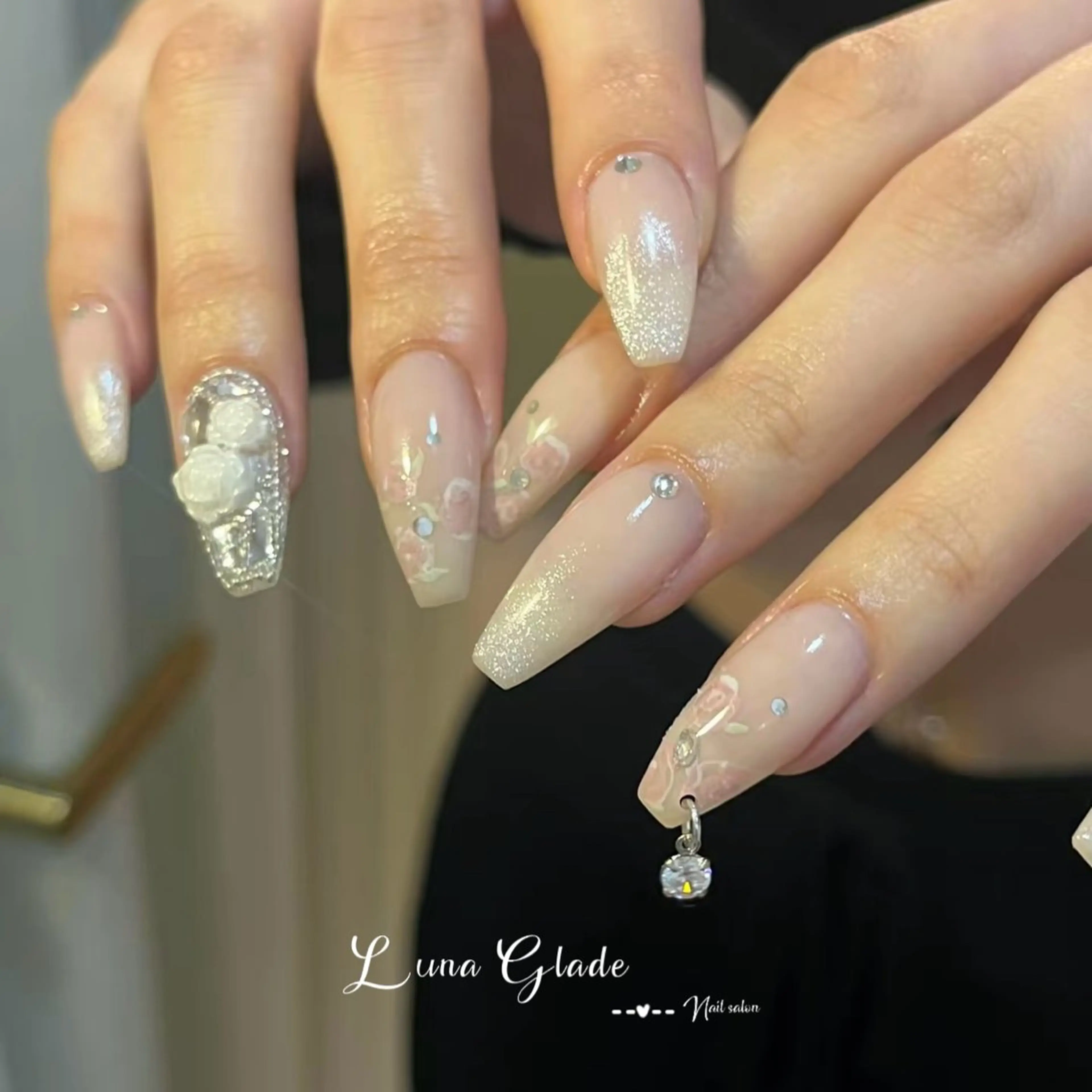 ネイル ハンドネイル Luna Glade Nail Salon所属・Luna Gladeのネイルデザイン