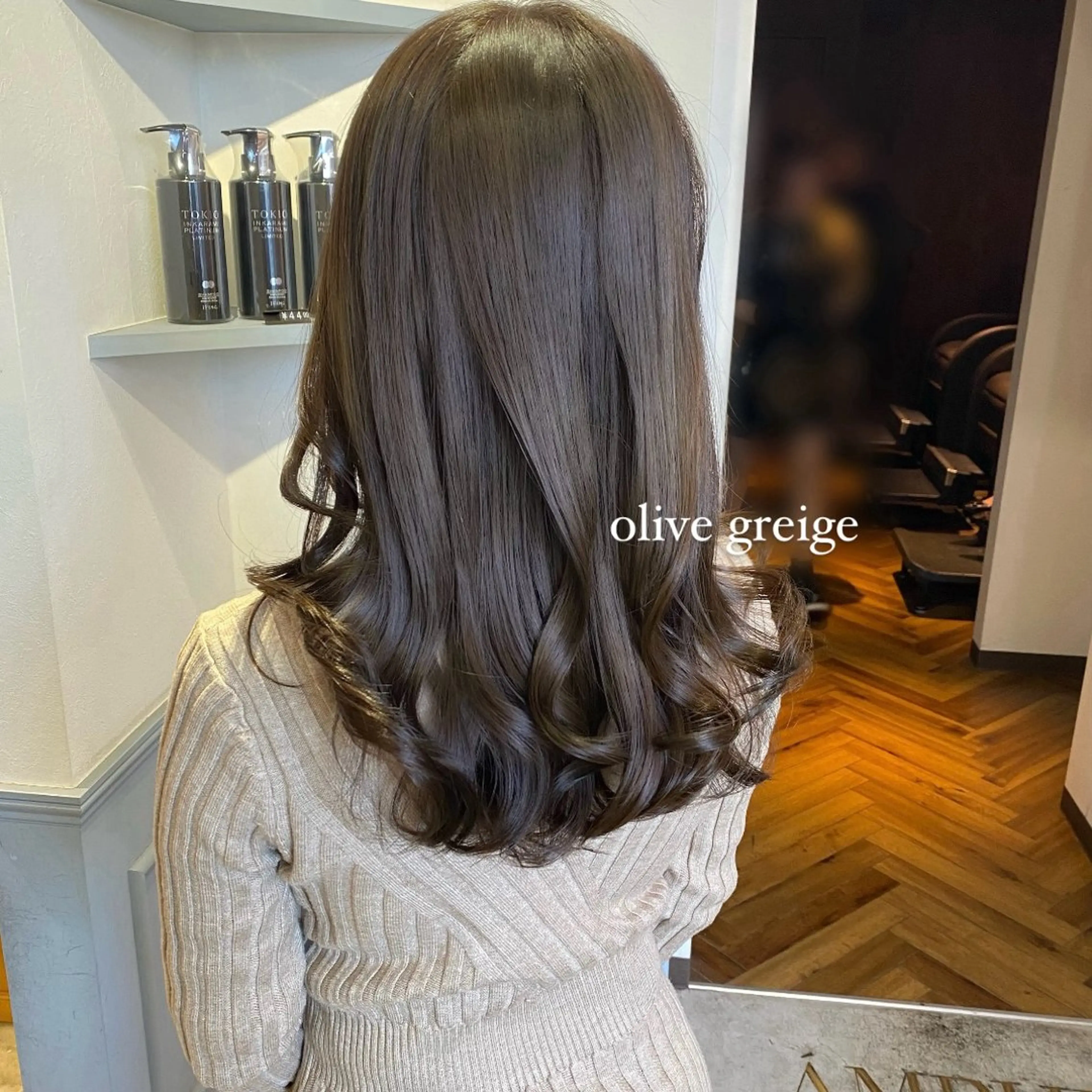 セミロング カラー eclart ayaのヘアスタイル