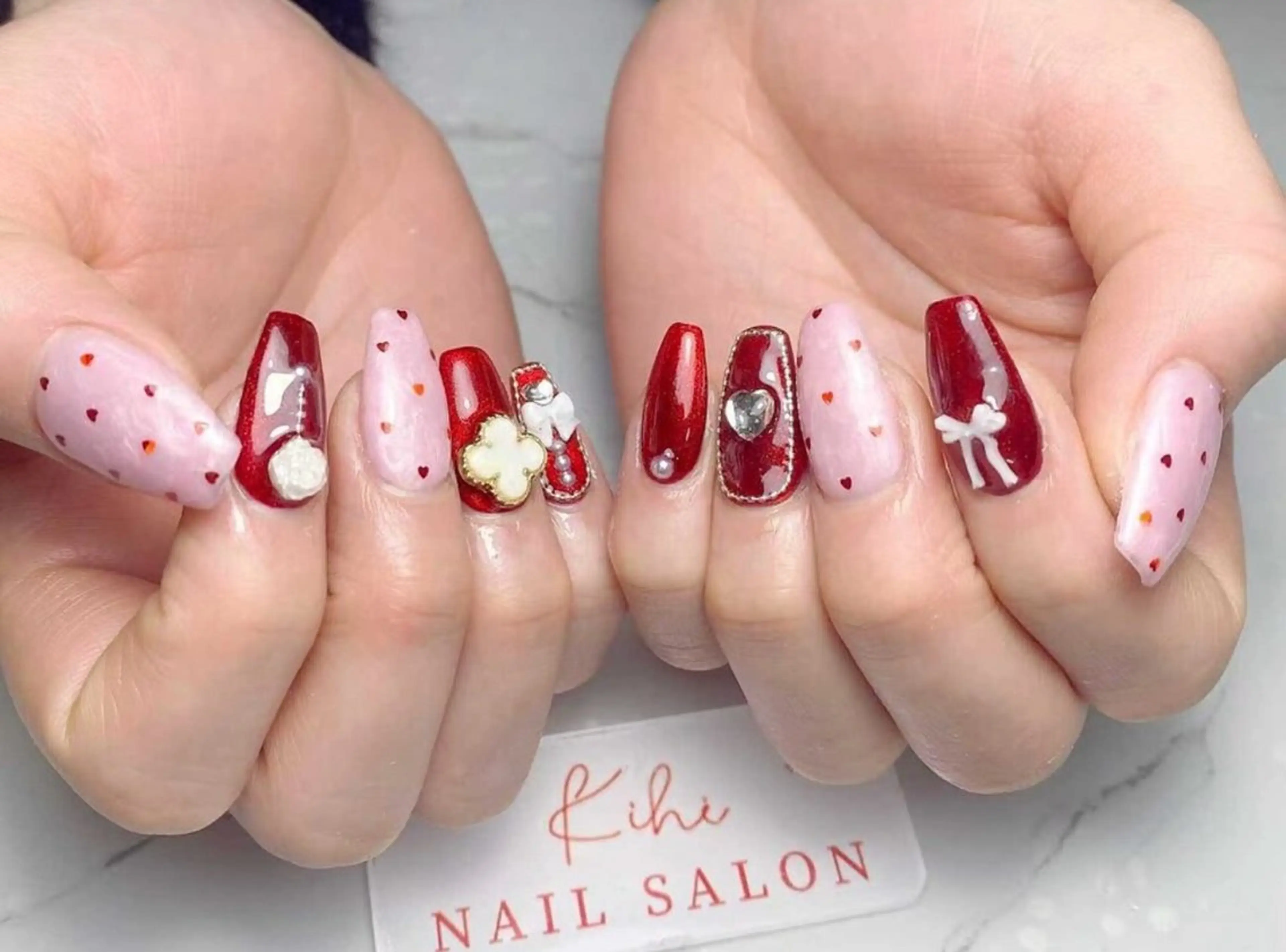 ネイル 清水 ユナのネイルデザイン