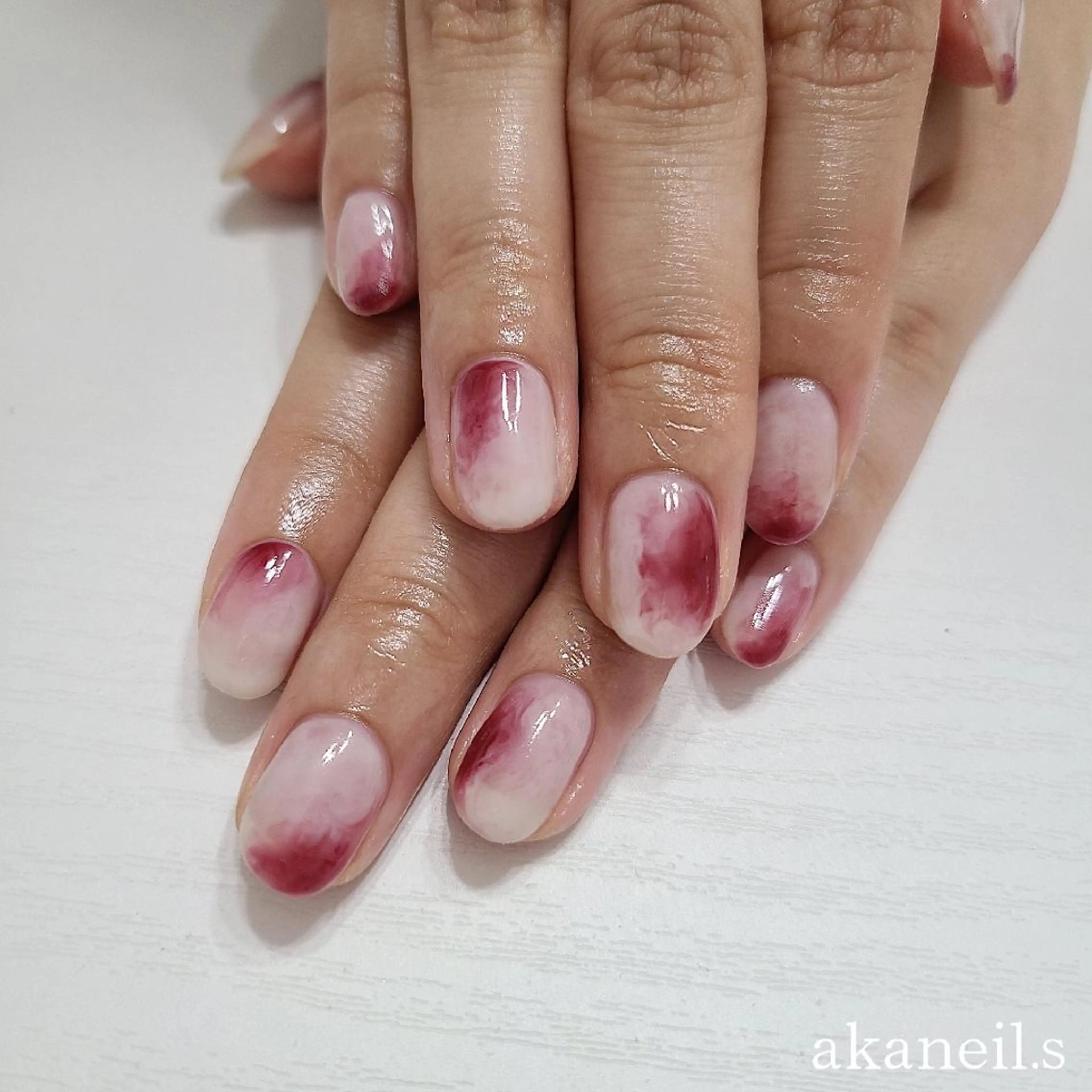 ネイル ボルドー ニュアンスネイル 【akaneils】 アカネのネイルデザイン