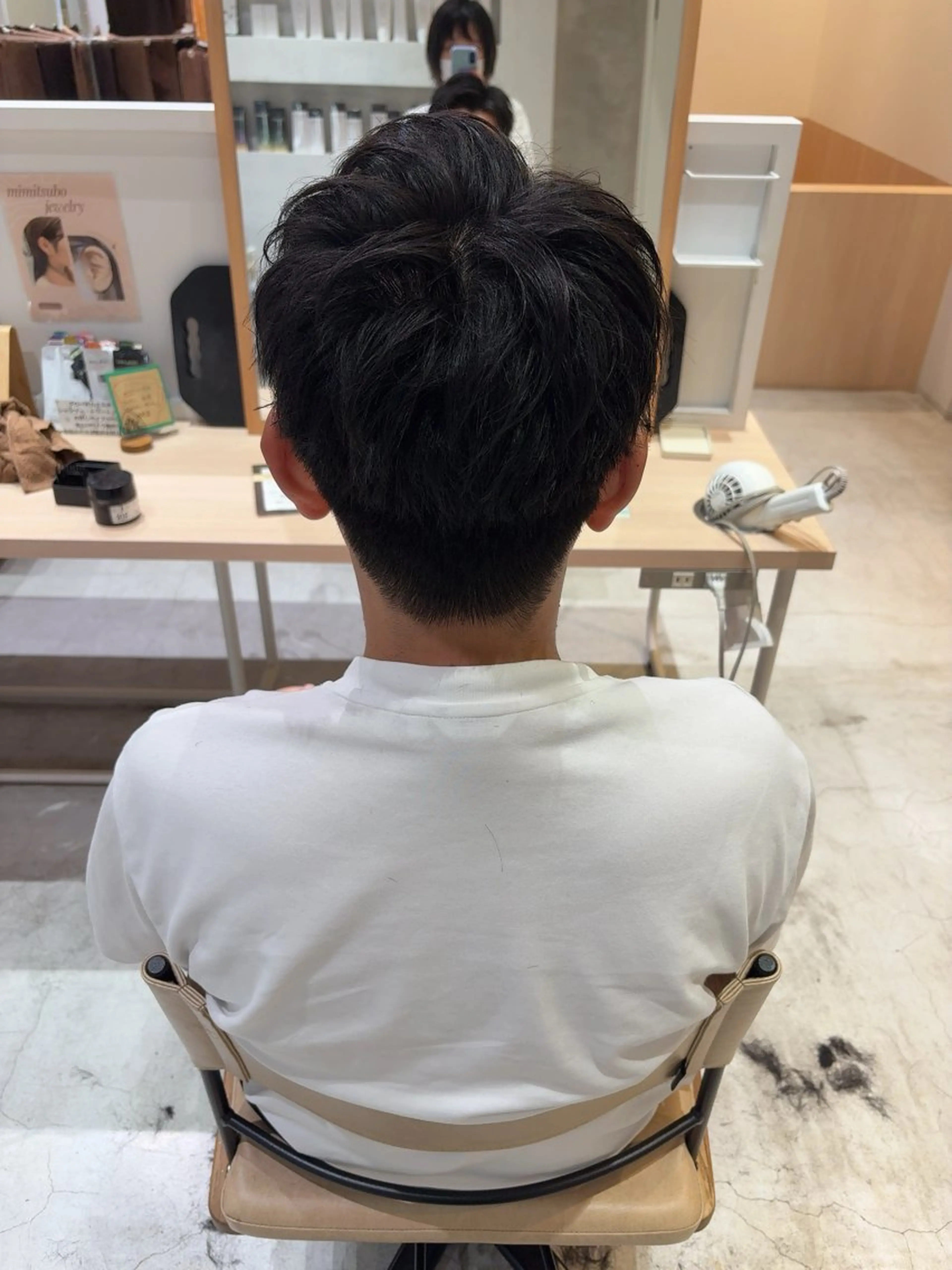 メンズ 吉田 絵梨奈のヘアスタイル