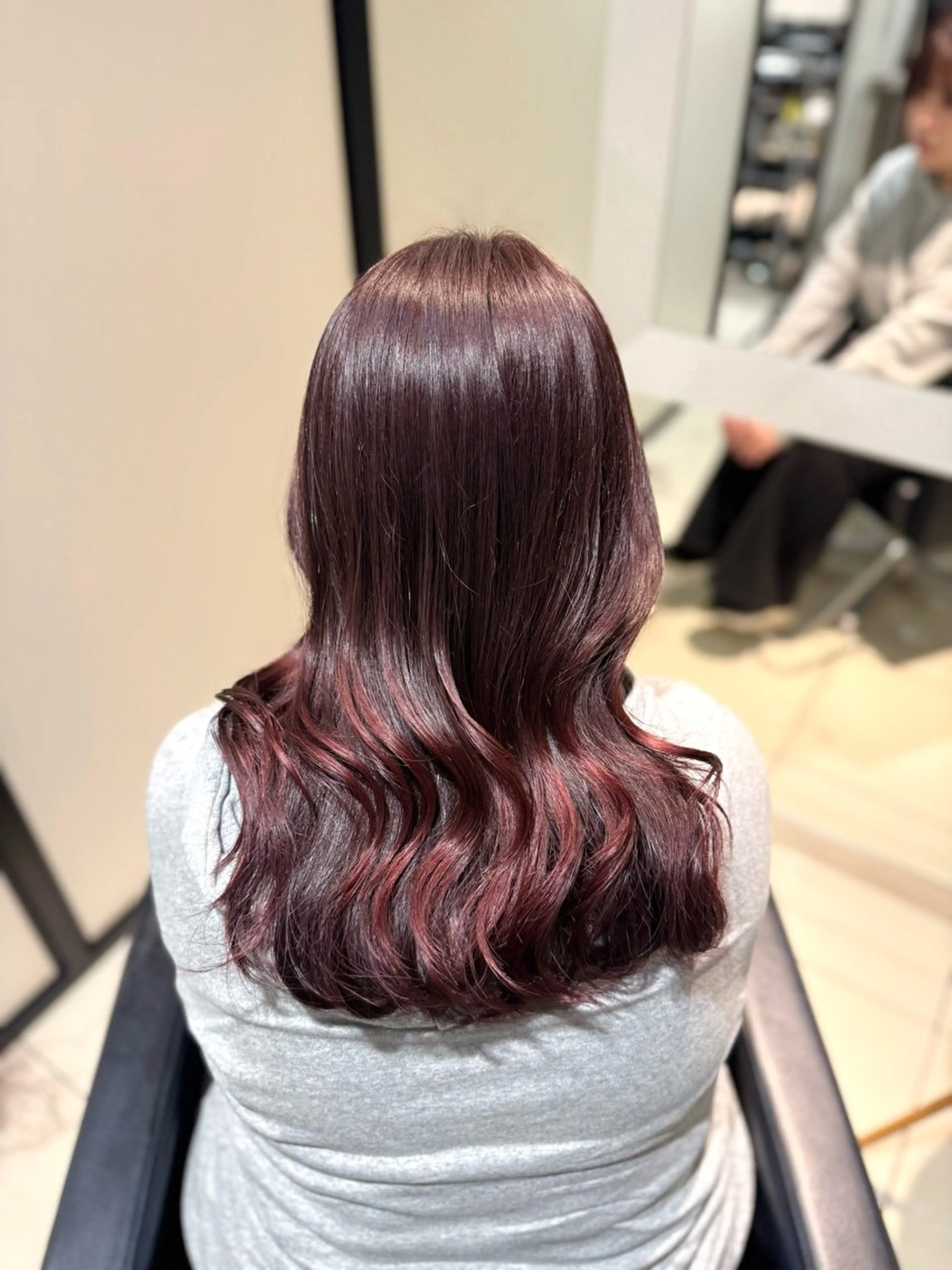 セミロング カラー ブリーチ ダブルカラー ブリーチなしカラー ピンクカラー カット ヘアカラー トリートメント グレージュ/レイヤー /韓国ヘア/RISAのヘアスタイル