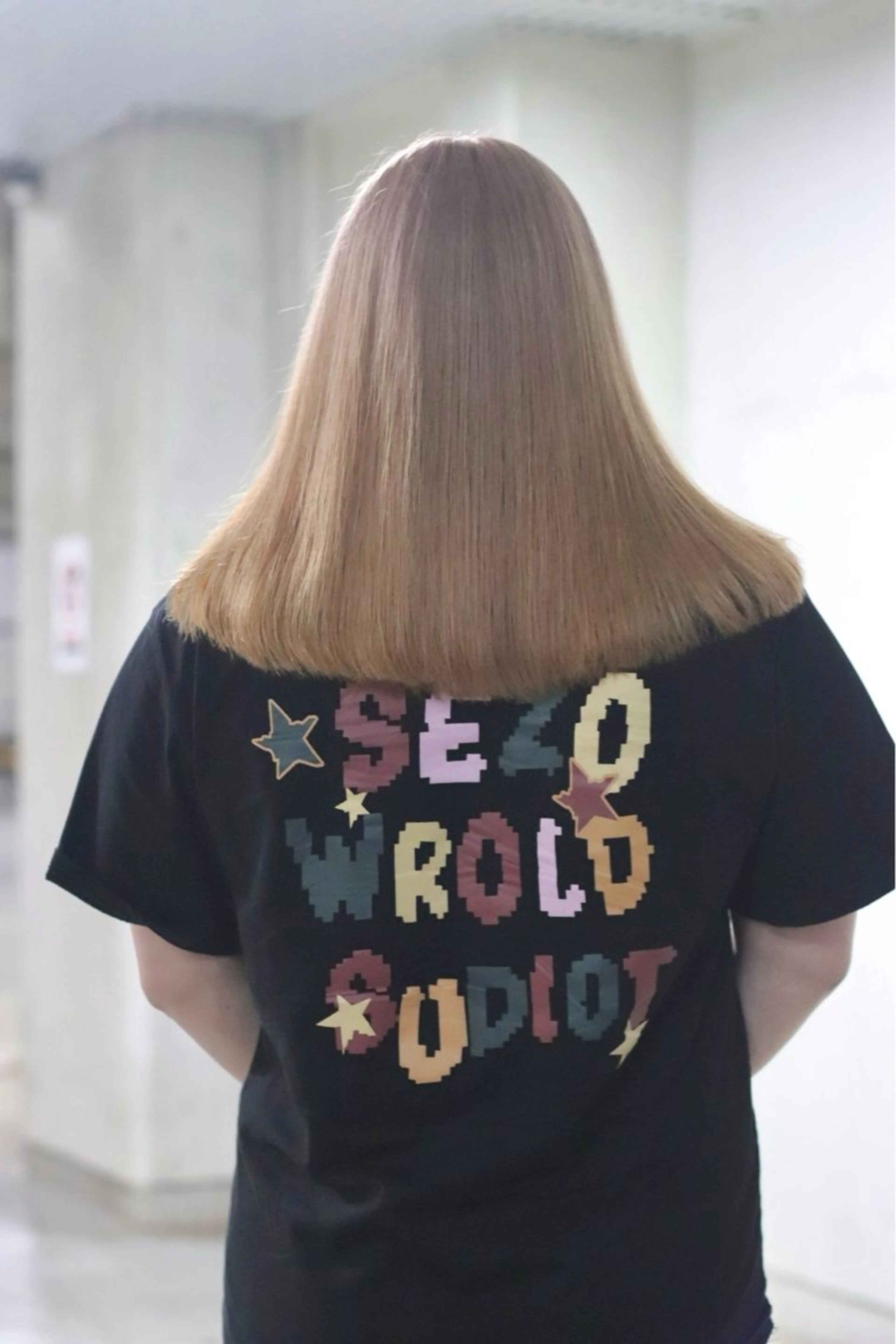 ロング カラー ベージュカラー ハイトーンカラー ハイトーンベージュ ピンクカラー Joh/メンズカット /レイヤー/ブリーチのヘアスタイル