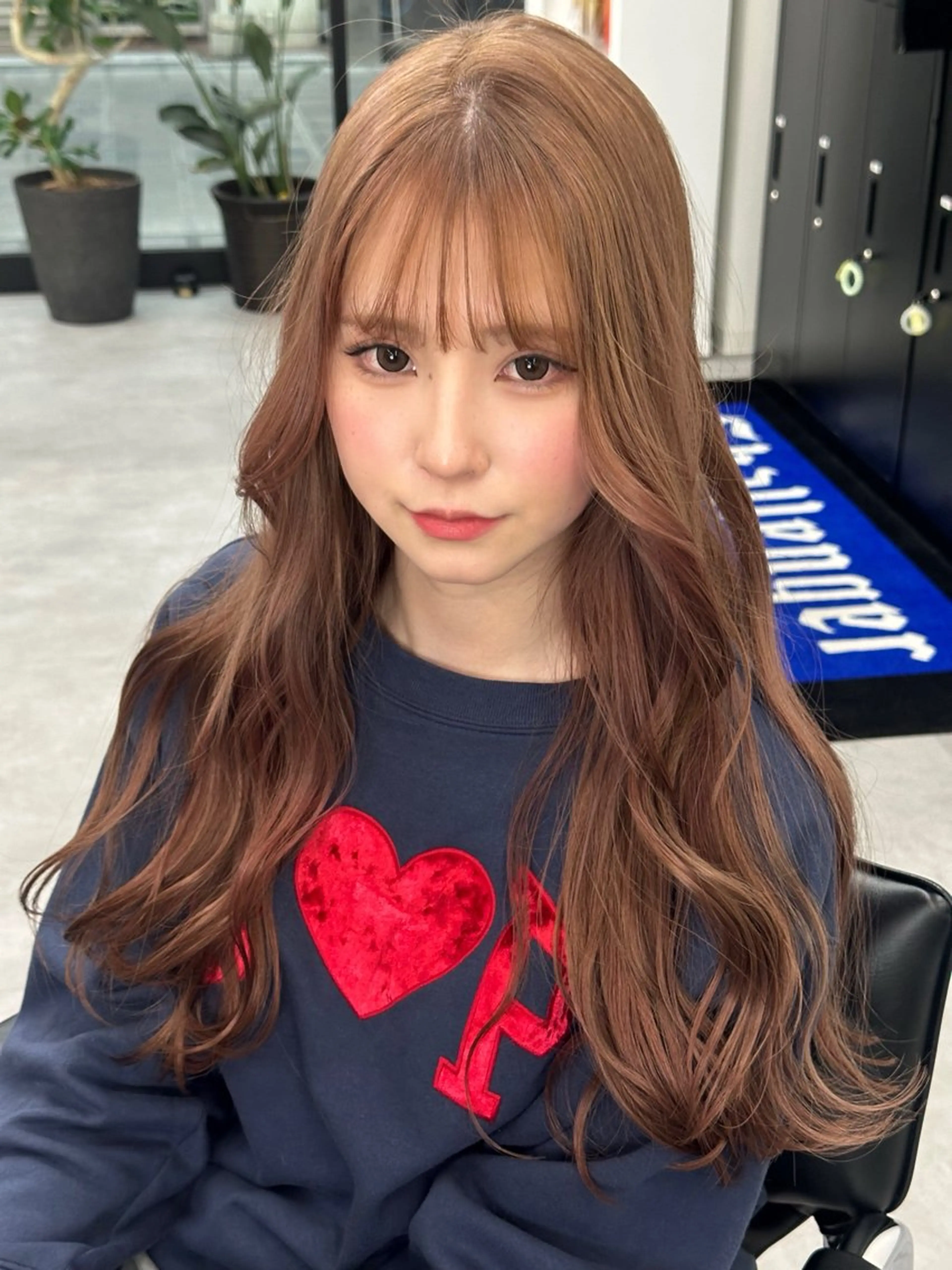 ロング ヘアカラー 大井 あんずのヘアスタイル