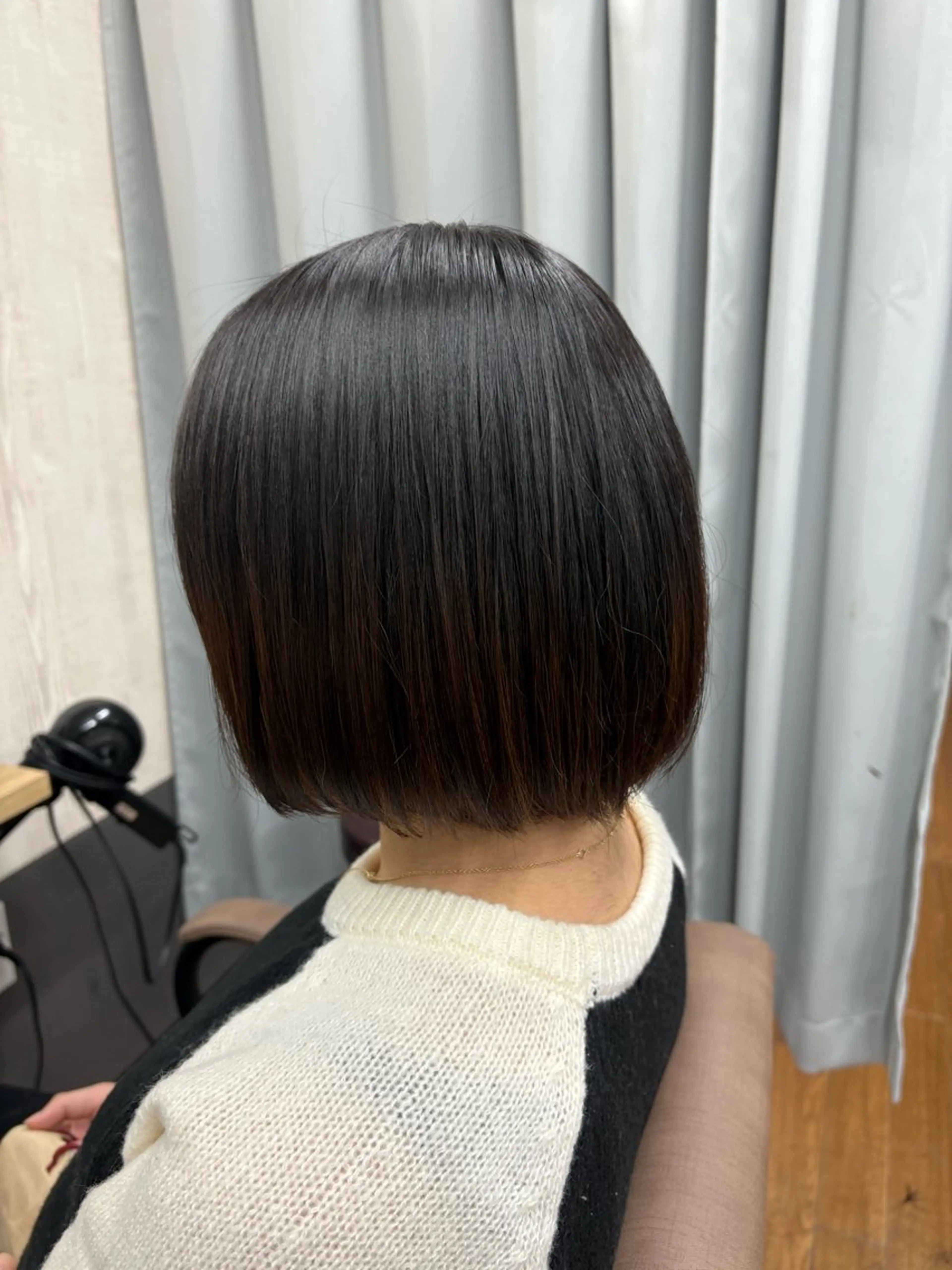ミディアム カラー ボブ カット ヘアカラー TELA HAIR 幕張本郷所属・TELA HAIR 幕張本郷店　千尋のヘアスタイル