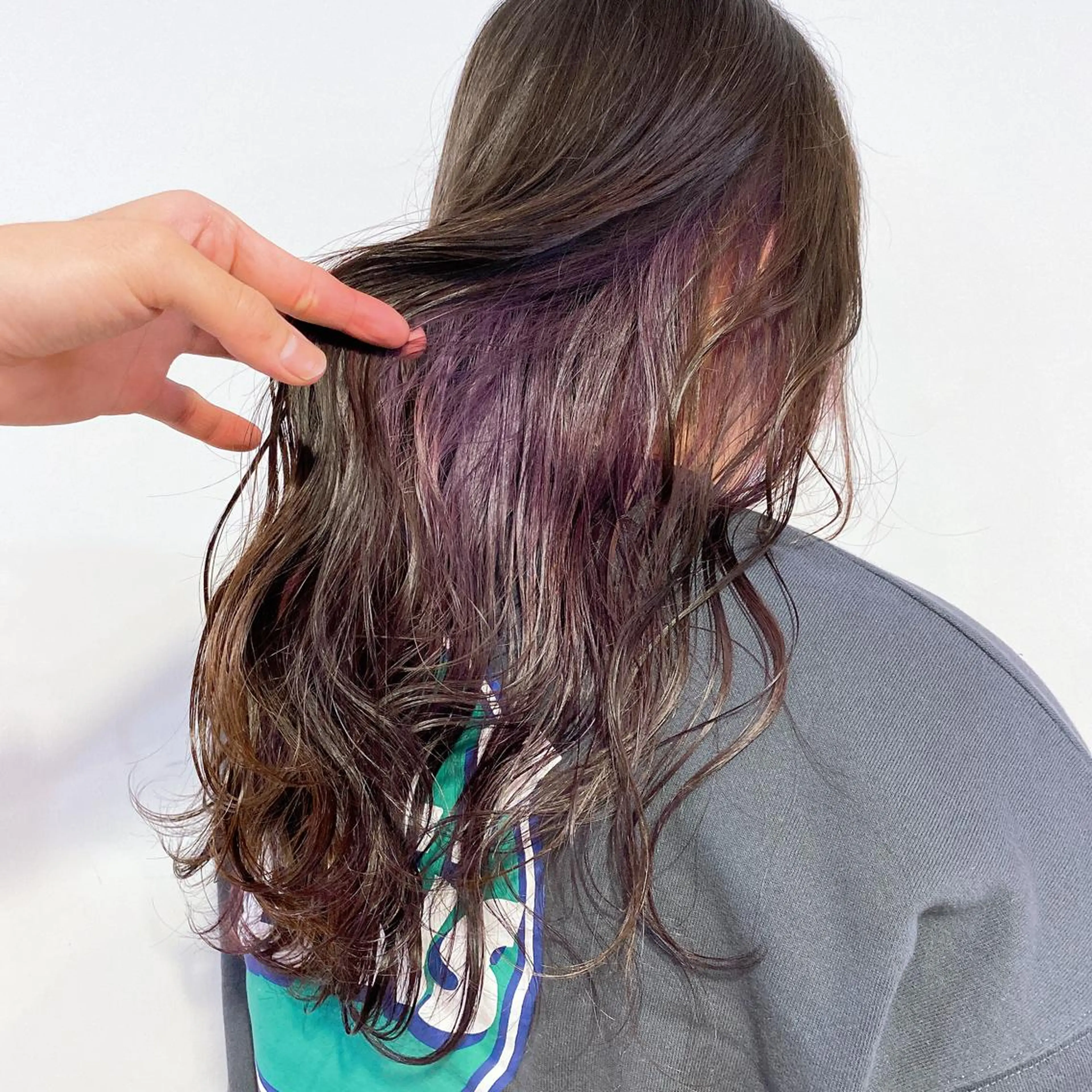 ロング カラー ヘアアレンジ ヘアカラー トリートメント 切りっぱなしボブ/ デザインカラー店長のヘアスタイル