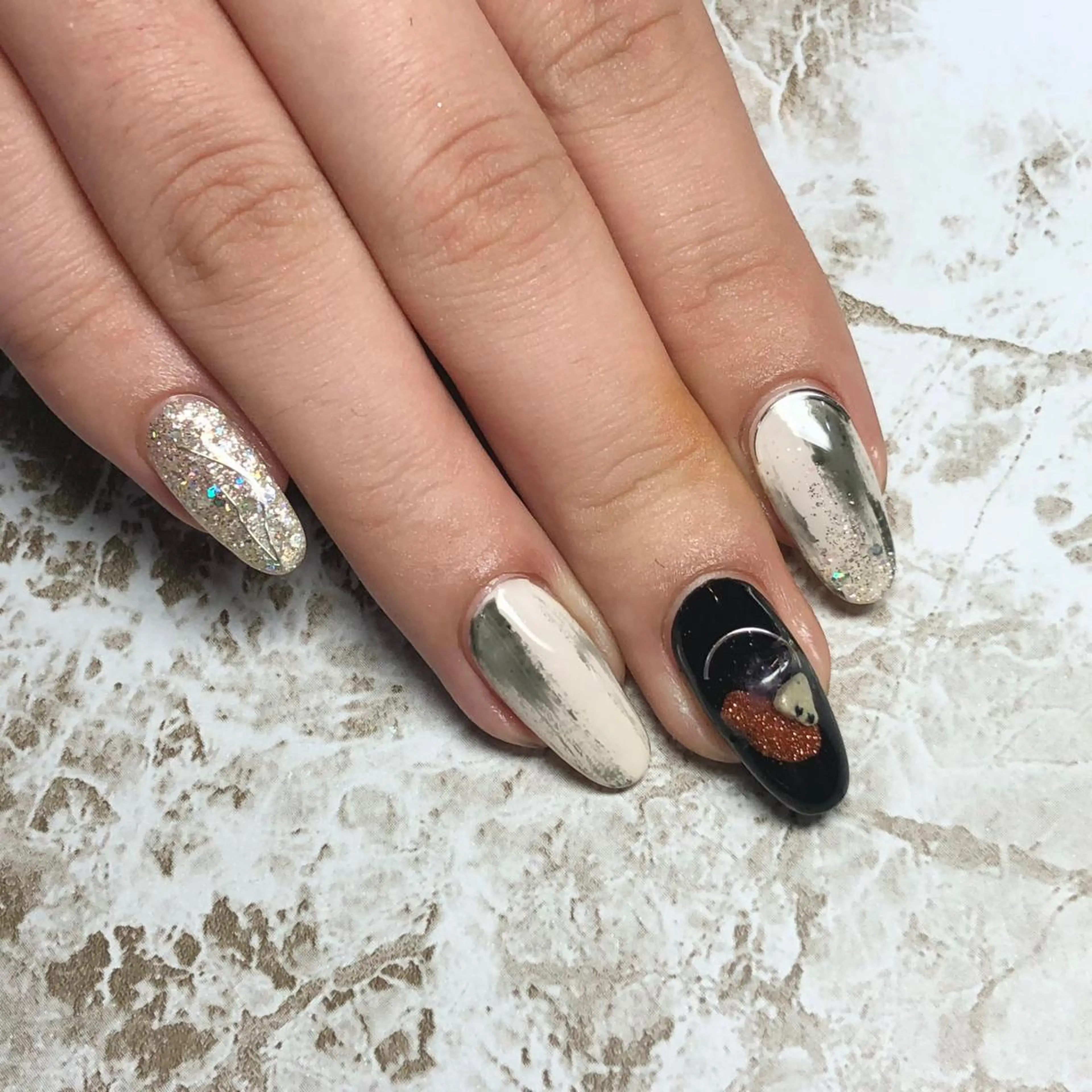 ネイル 長さ出し ニュアンスネイル m美.所属・m美.ーエムミー 【nail&eye】のネイルデザイン