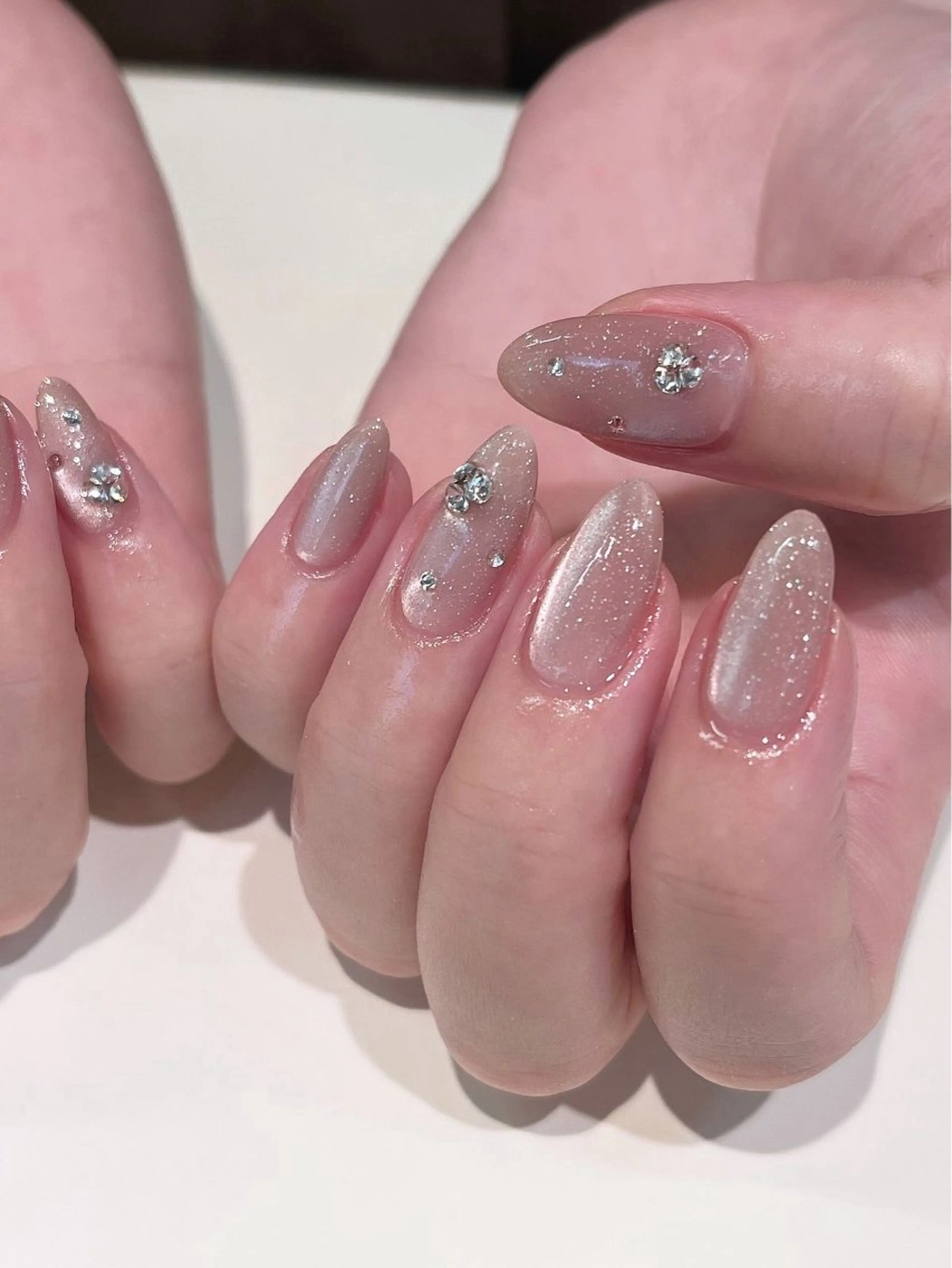 ネイル 韓国ネイル 持ち込み ニュアンスネイル ネイルチップ 冬ネイル RINN ANA.CHUOのネイルデザイン