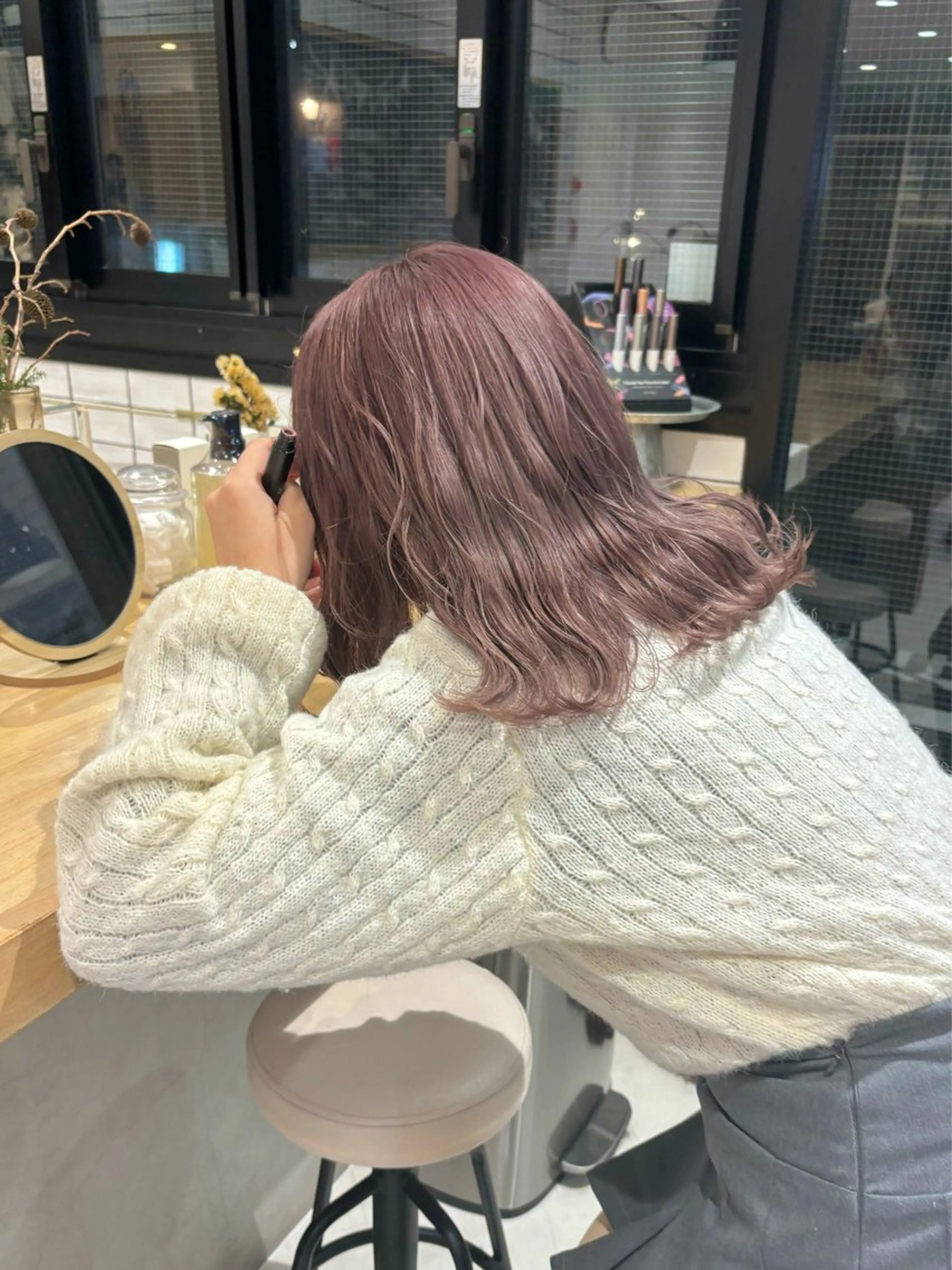 ミディアム ヘアカラー トリートメント izumi/ ボブ/パーマのヘアスタイル