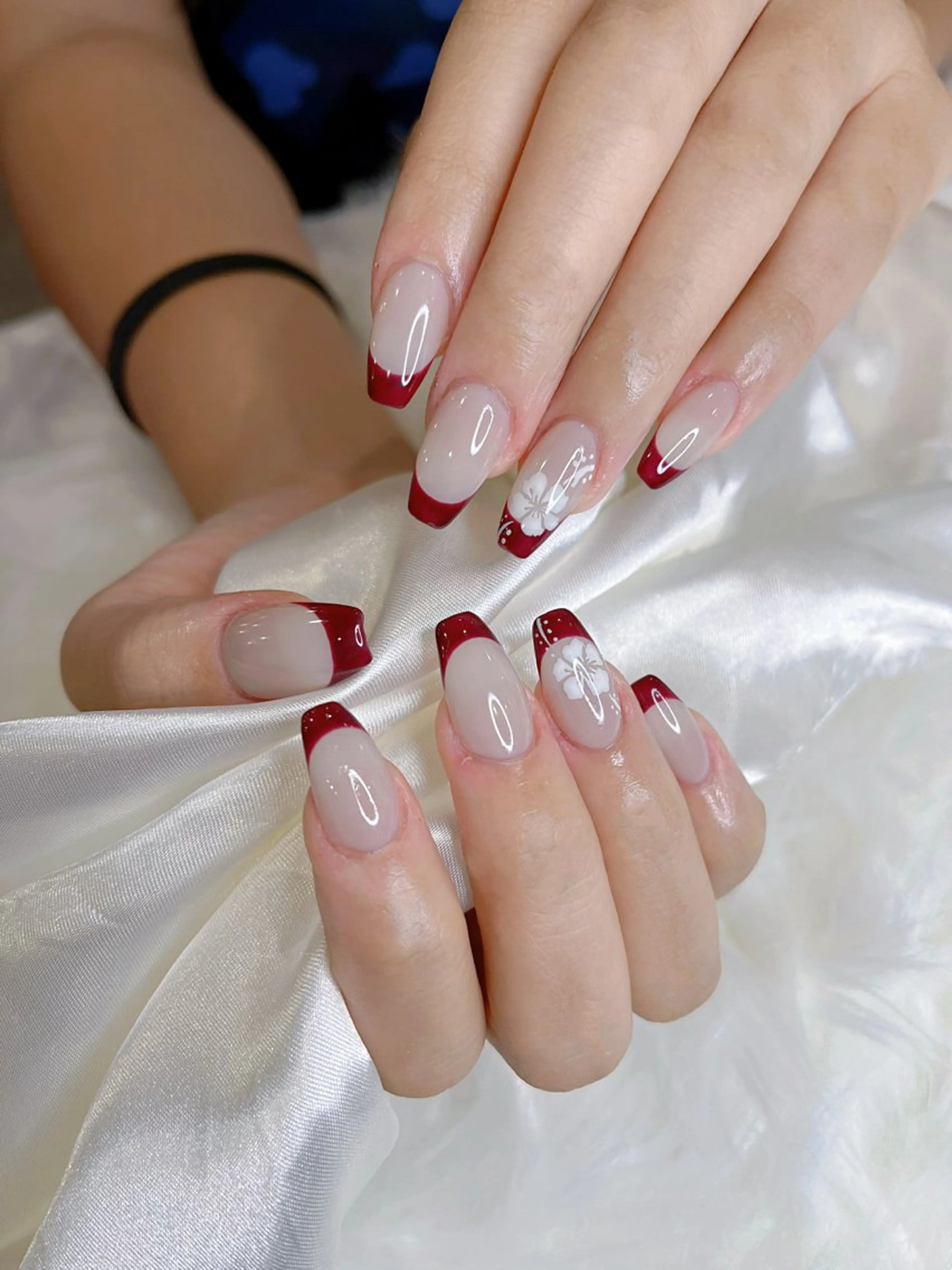 ネイル ハンドネイル Cleo伏見店🌿 Momokaのネイルデザイン