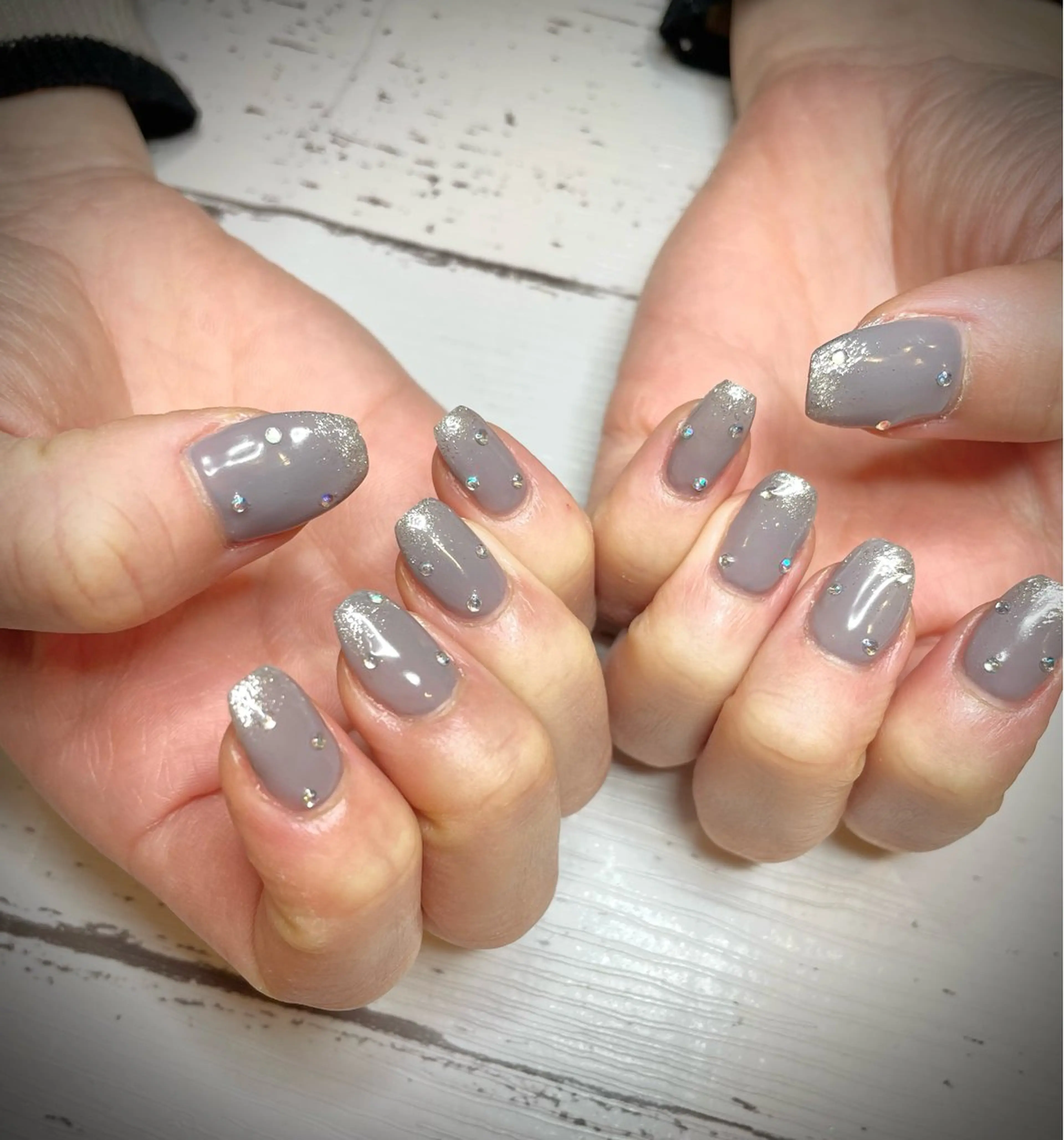 ネイル ラメ(グリッター) ワンカラーネイル ストーンネイル 💎女性専用💎浅草 /蔵前/押上makiのネイルデザイン