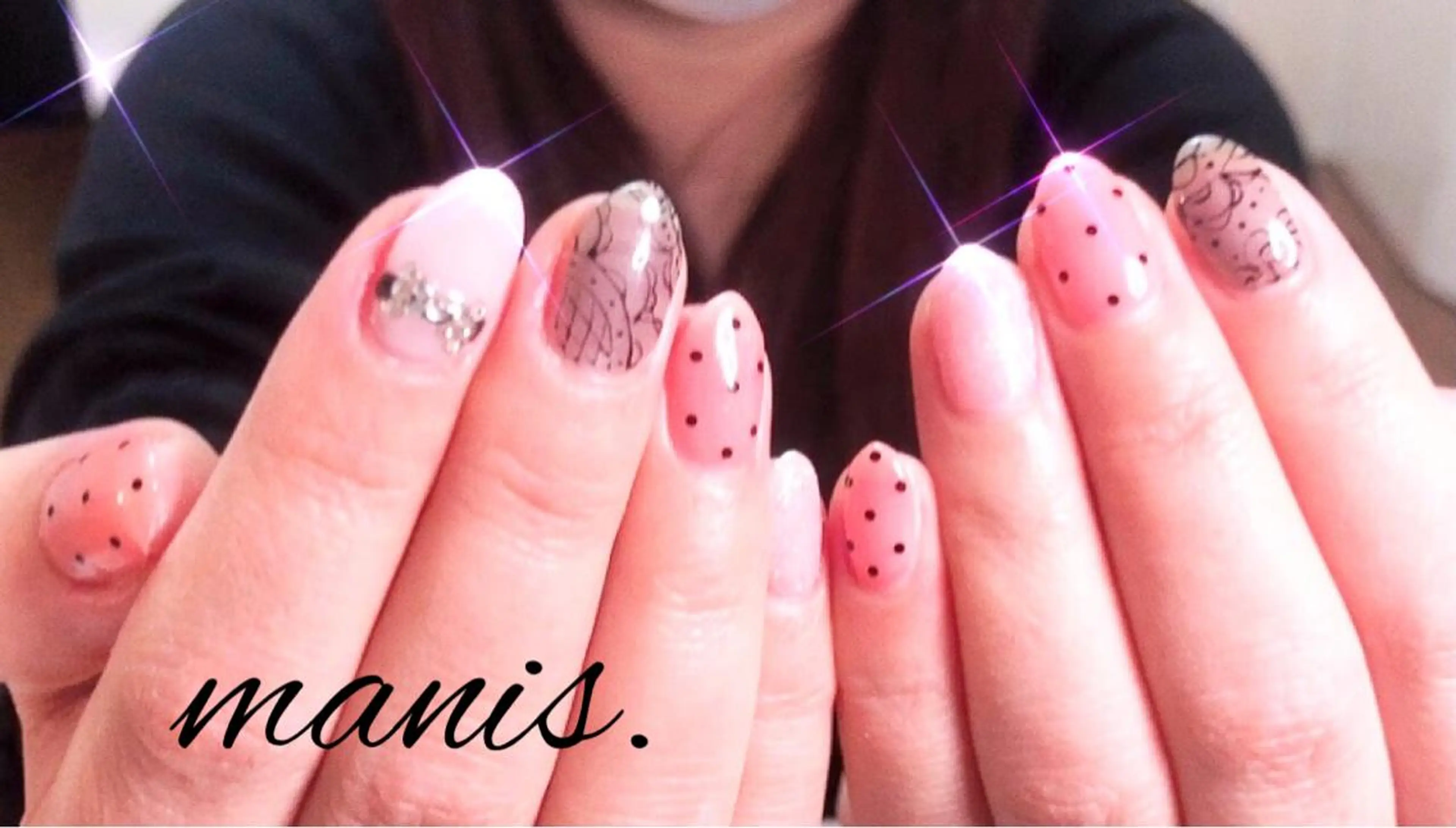 ネイル manis .のネイルデザイン