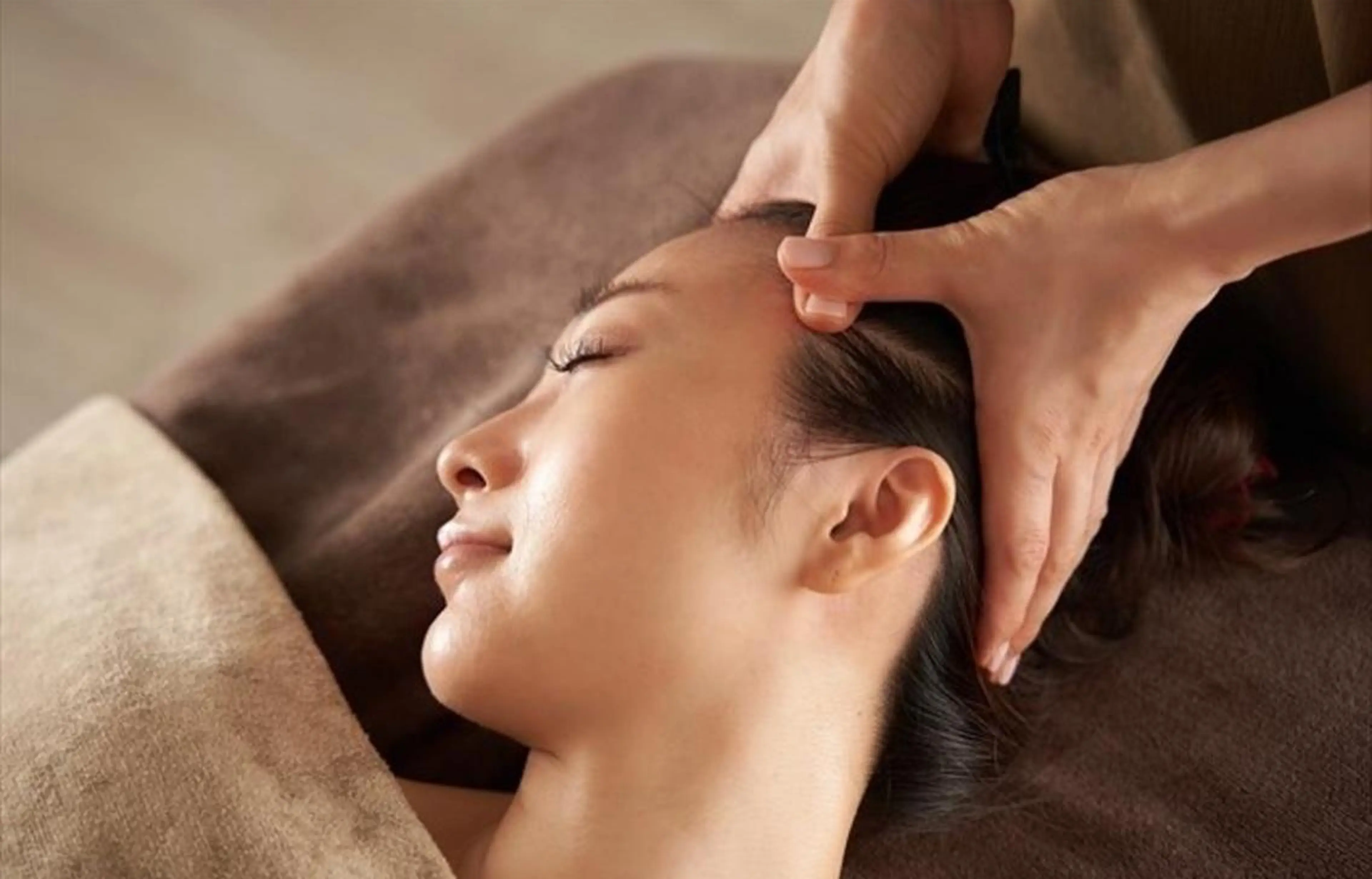 ニキビ跡改善専門🔥 医療にはできない改善のエステ・リラクイメージ