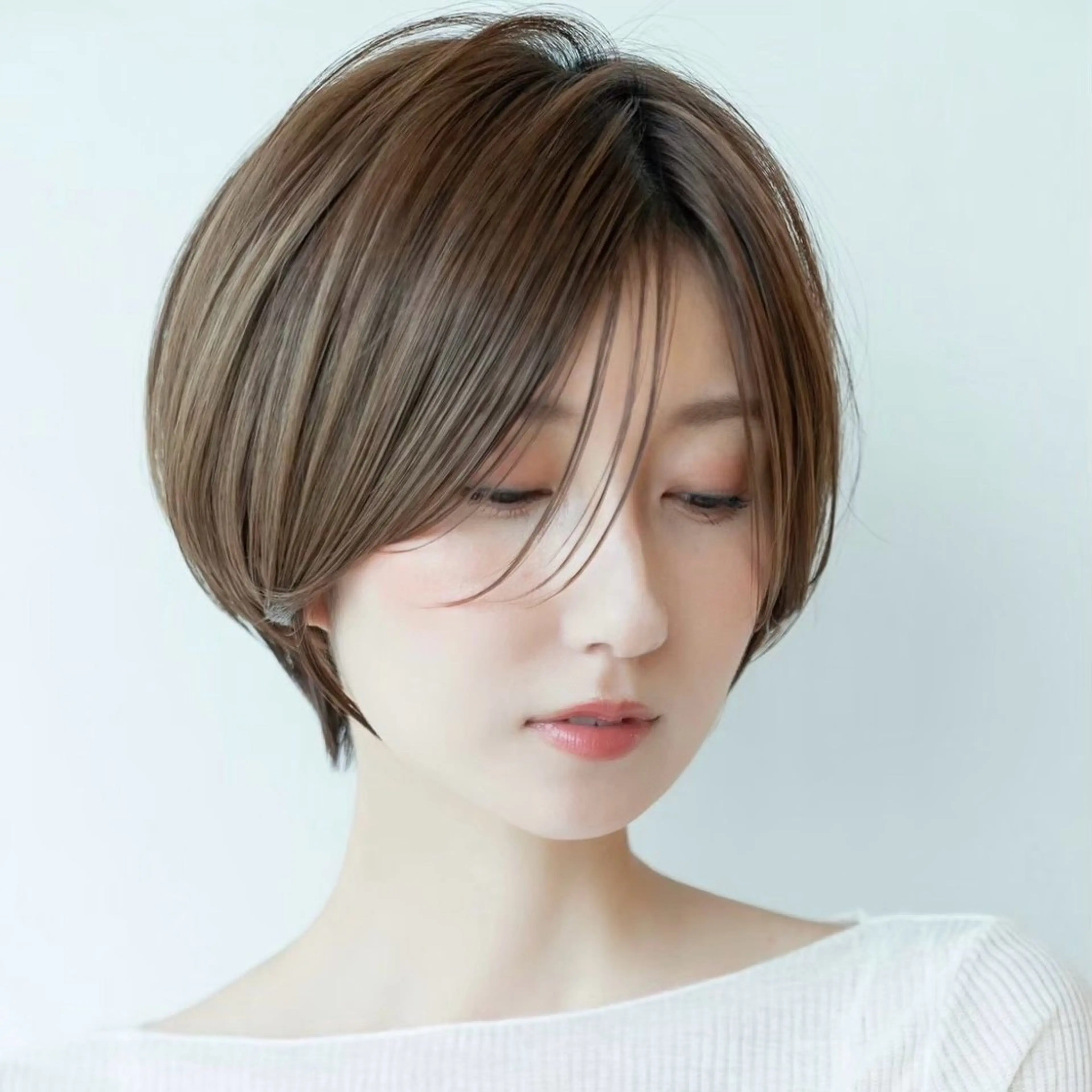 ショート ショートボブ ショートレイヤー ハンサムショート 丸みショート ボブ カット 渋谷ボブ/レイヤー ボブ田中航平のヘアスタイル