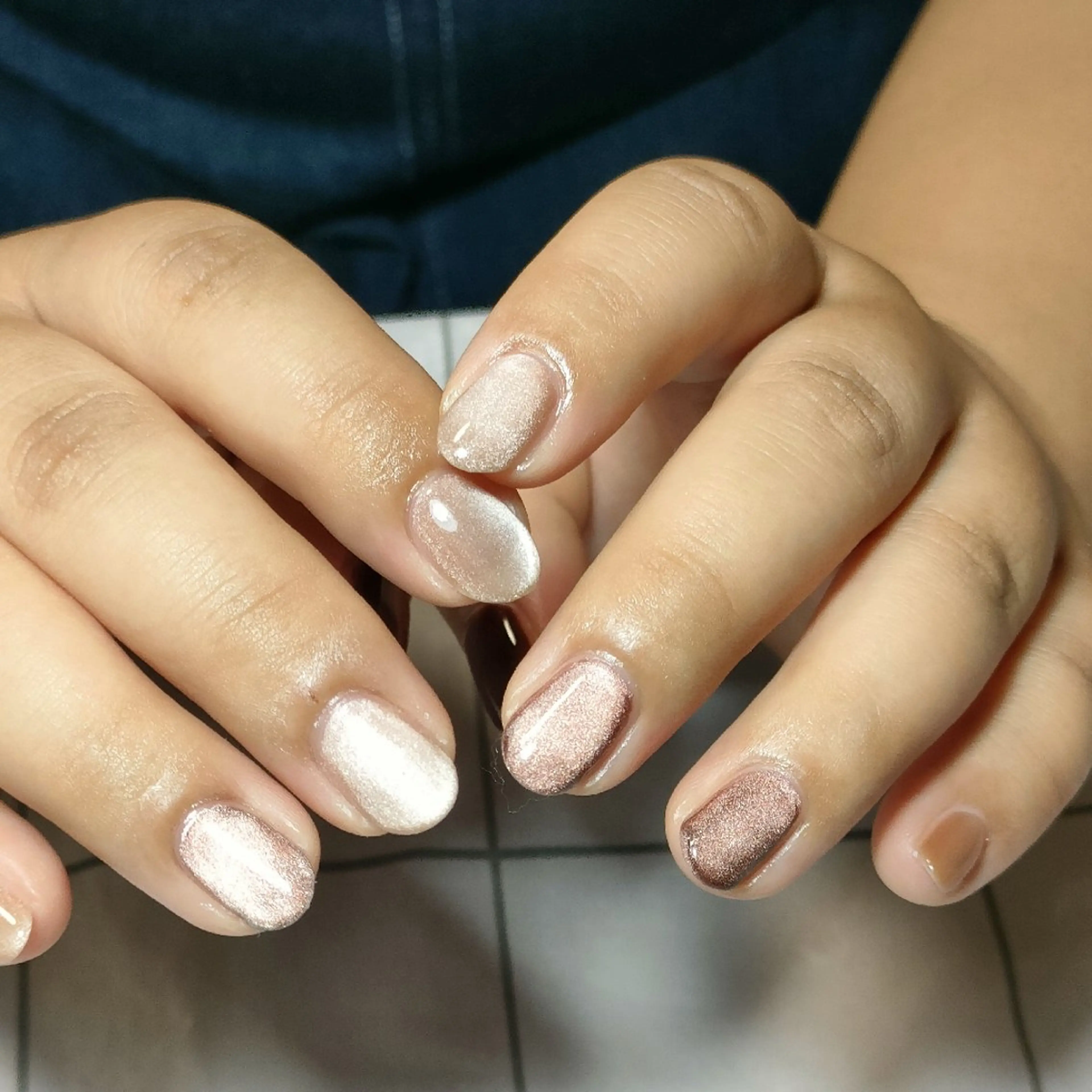 ネイル ジェルネイル マグネットネイル oir. nailsalonのネイルデザイン