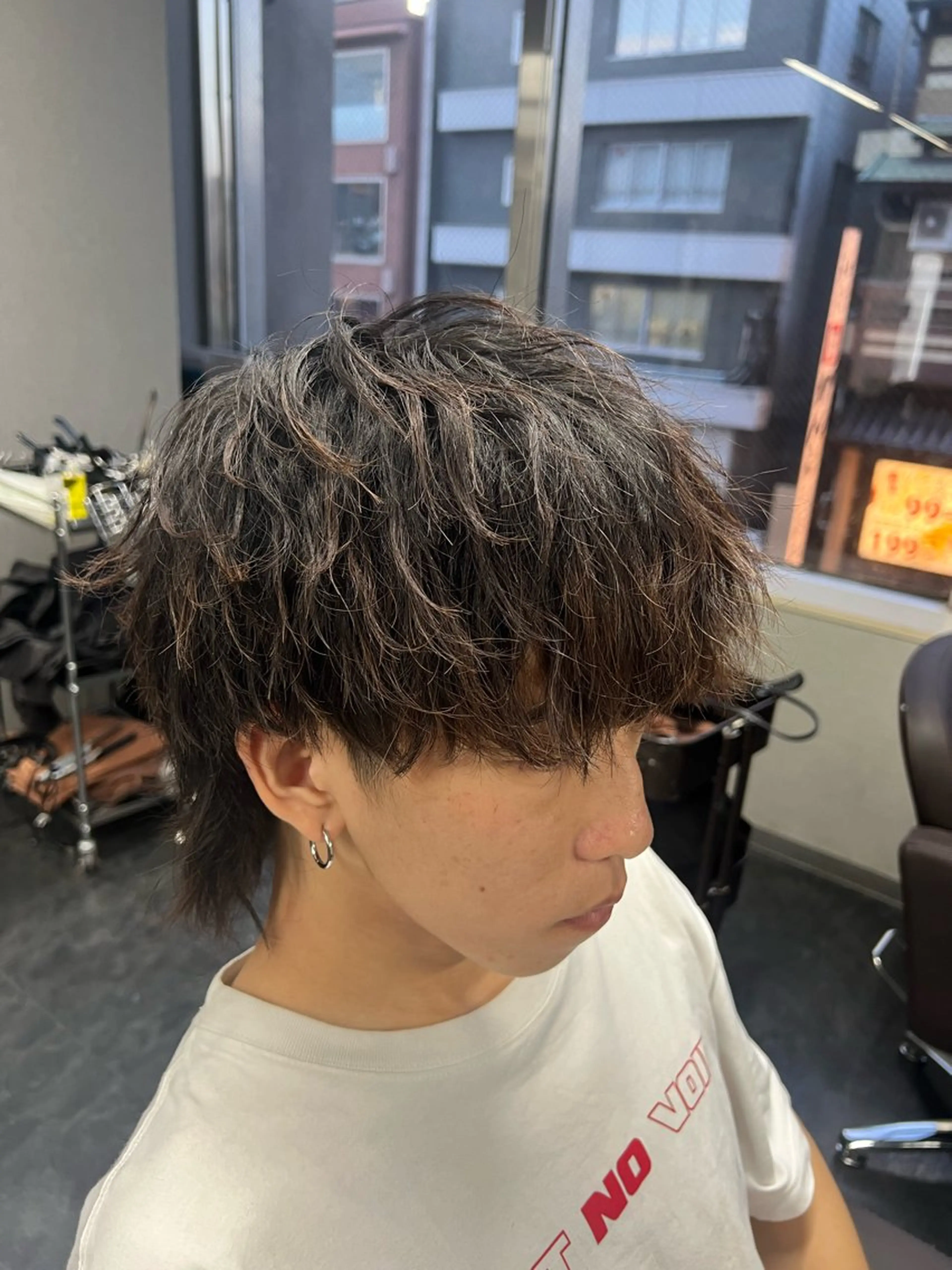 ショート カット ハイトーンカラー 坂本 翼のヘアスタイル