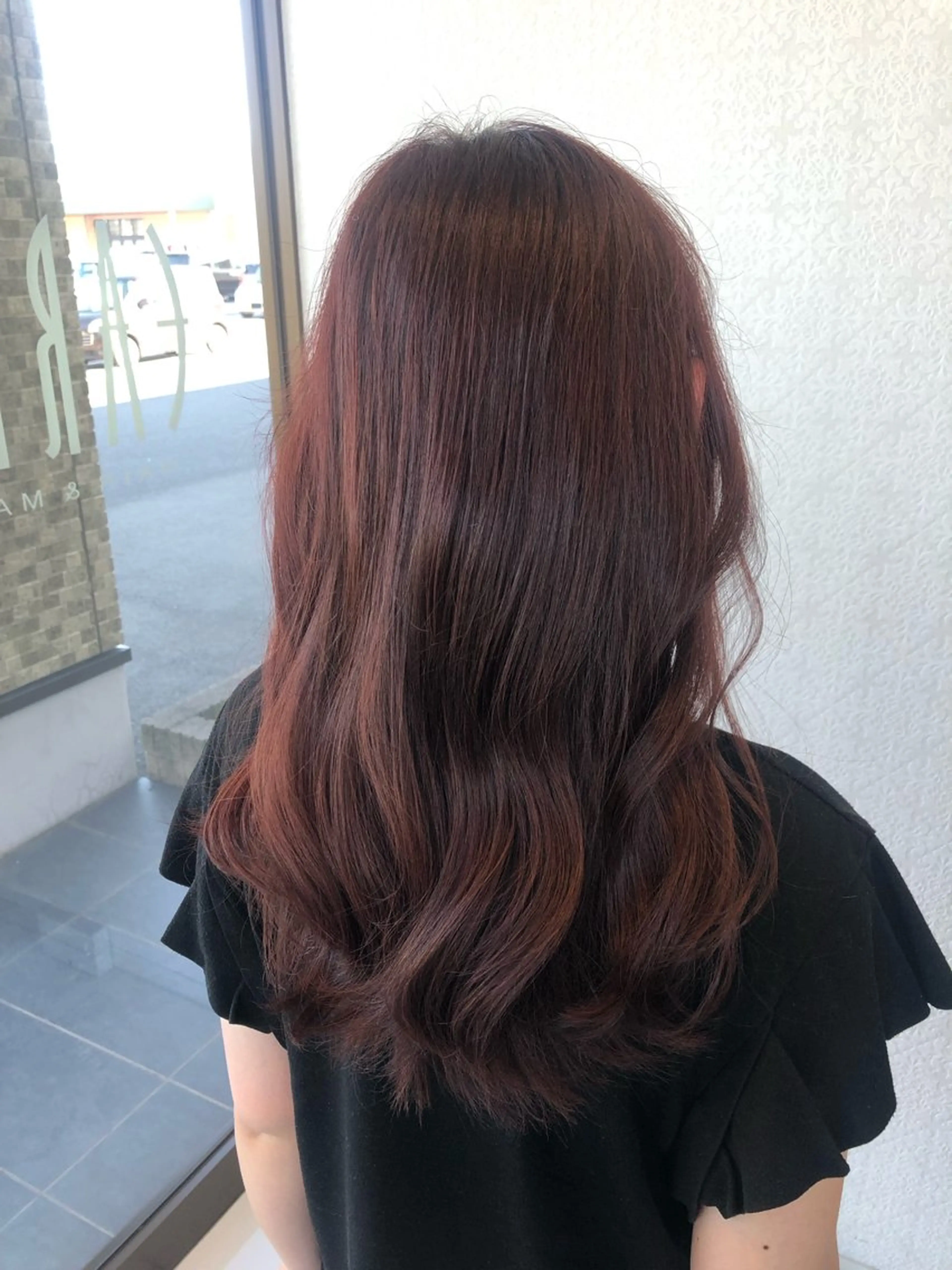 セミロング ピンクブラウン トリートメント 下田 あみのヘアスタイル